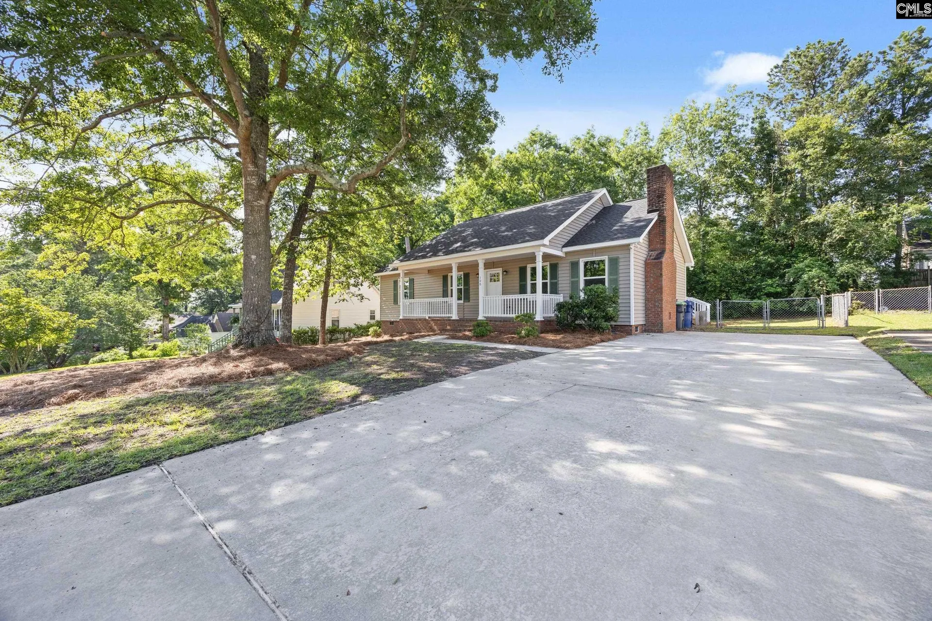 Property image 3 at 100 Coventry Court, Lexington, SC 29072