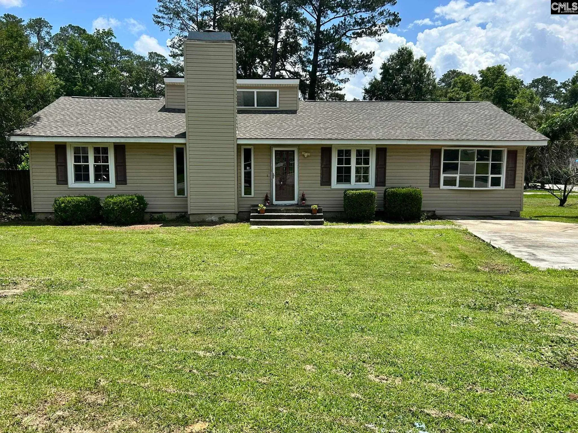 Kingswood, Columbia Community