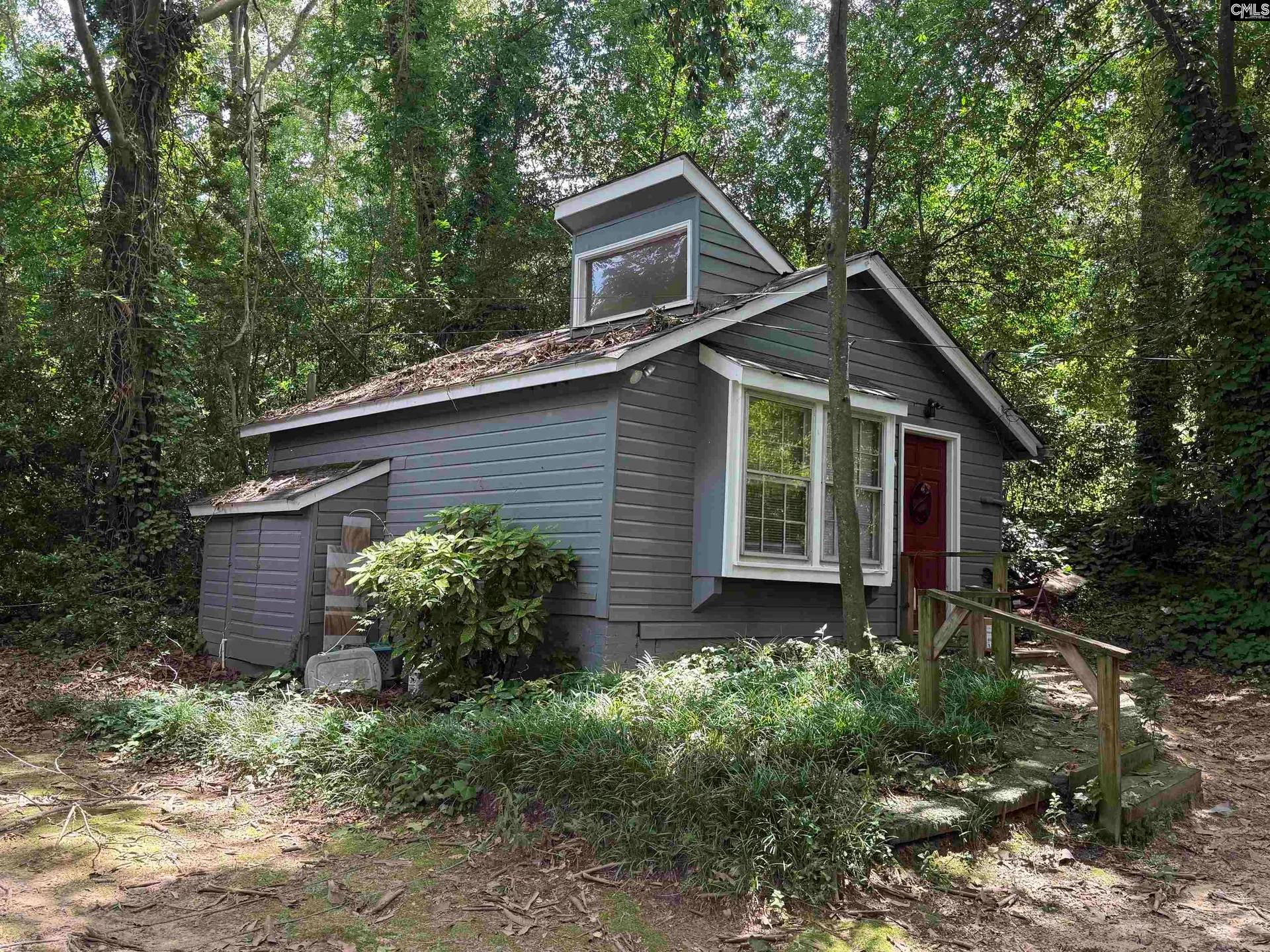 Property image 3 at 301 Waccamaw Avenue, Columbia, SC 29205