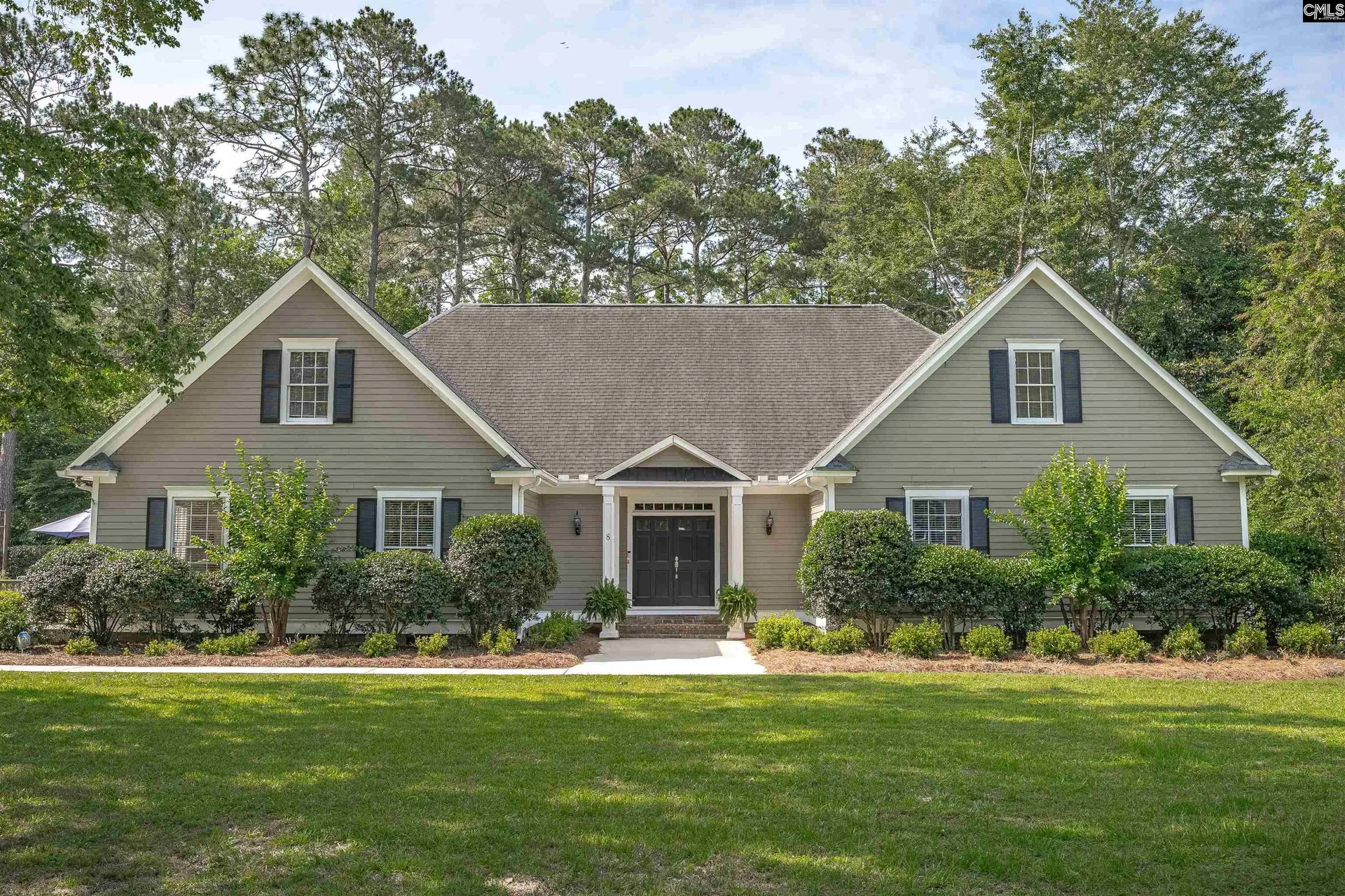 8 Sand Spur Road