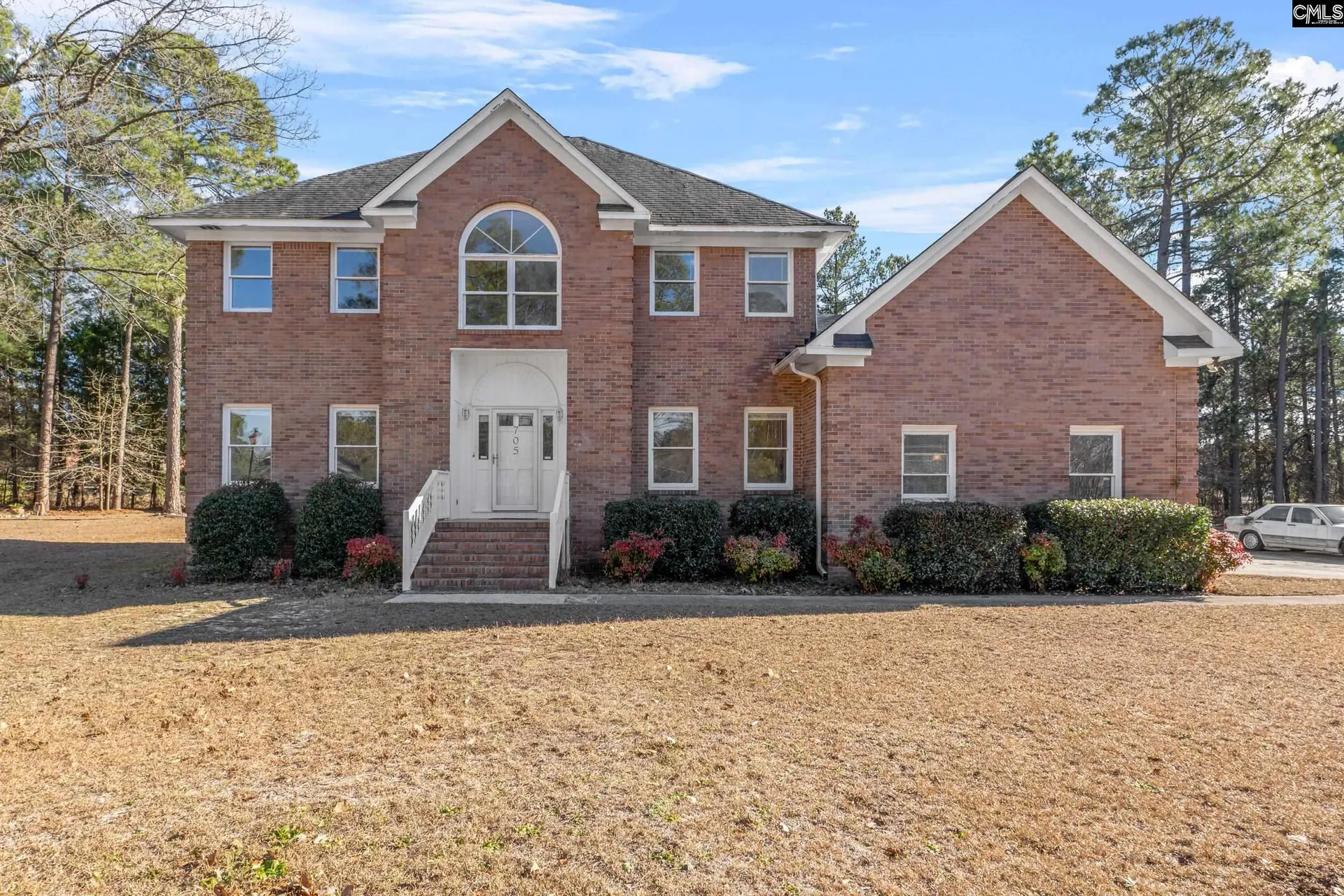 705 Kinlock Court