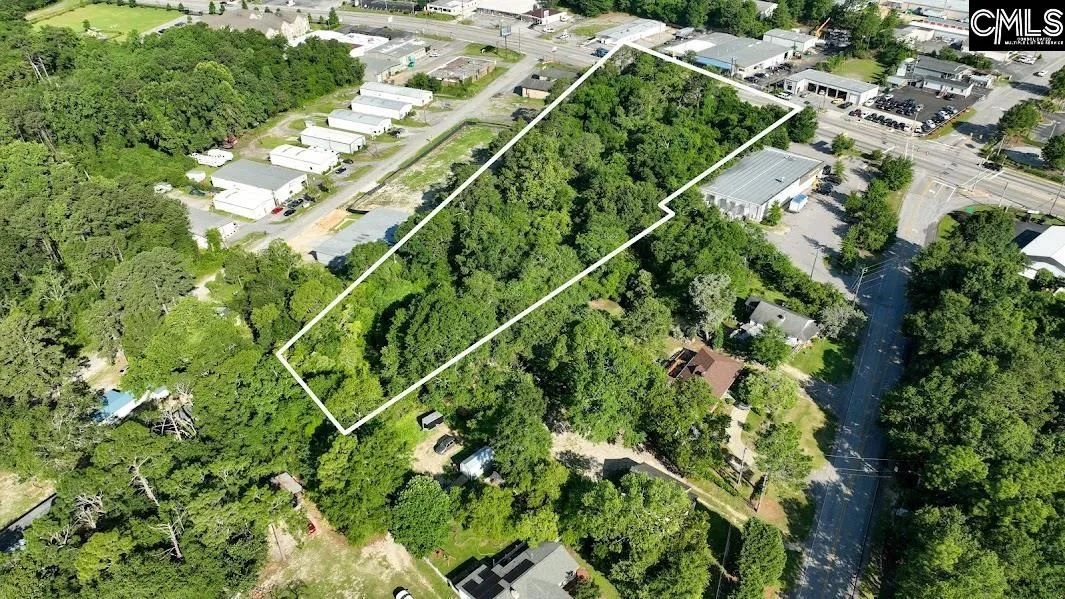 Heyward Heights, Columbia Community