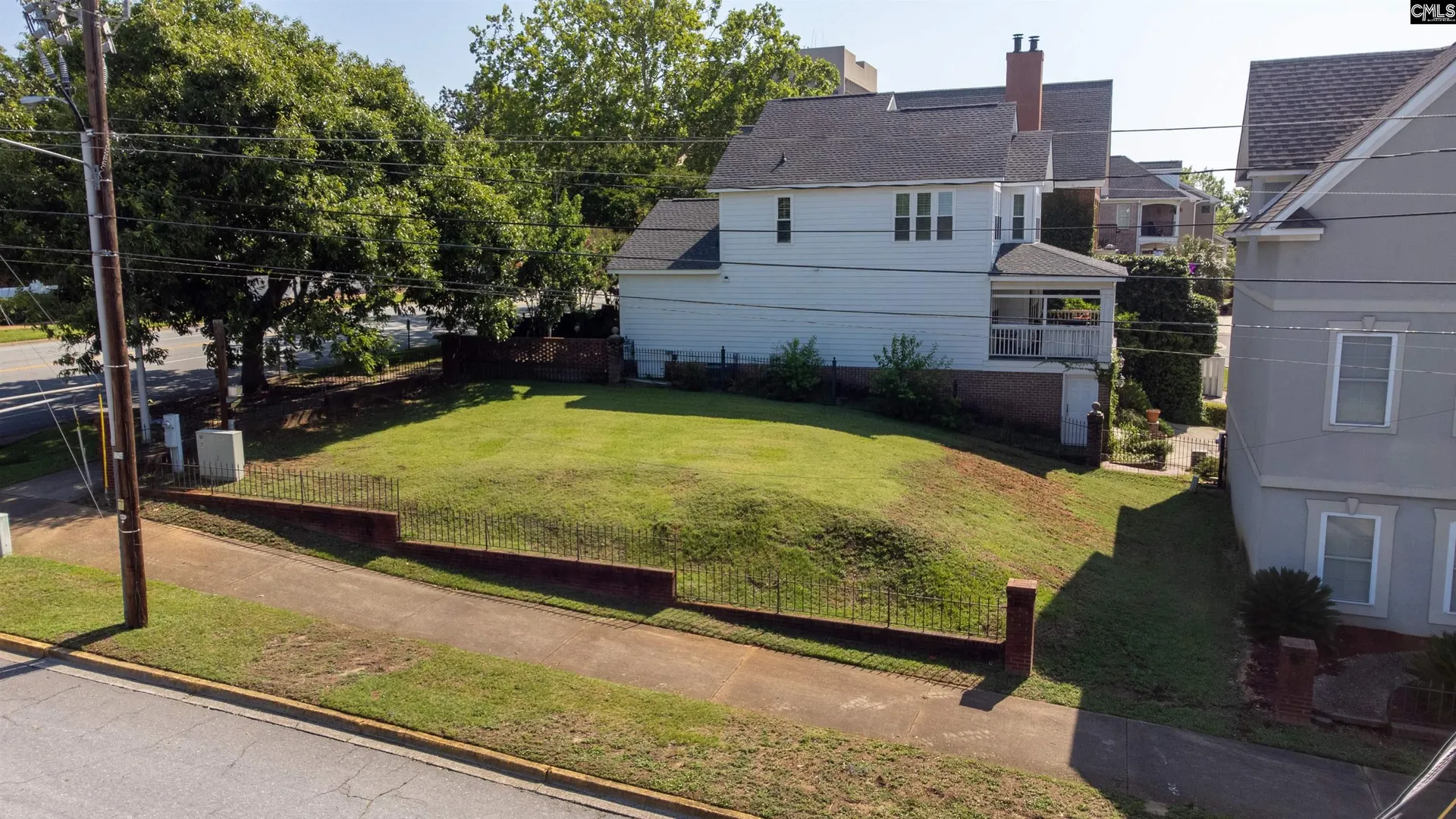 Property image 3 at 800 Laurel Street, Columbia, SC 29201