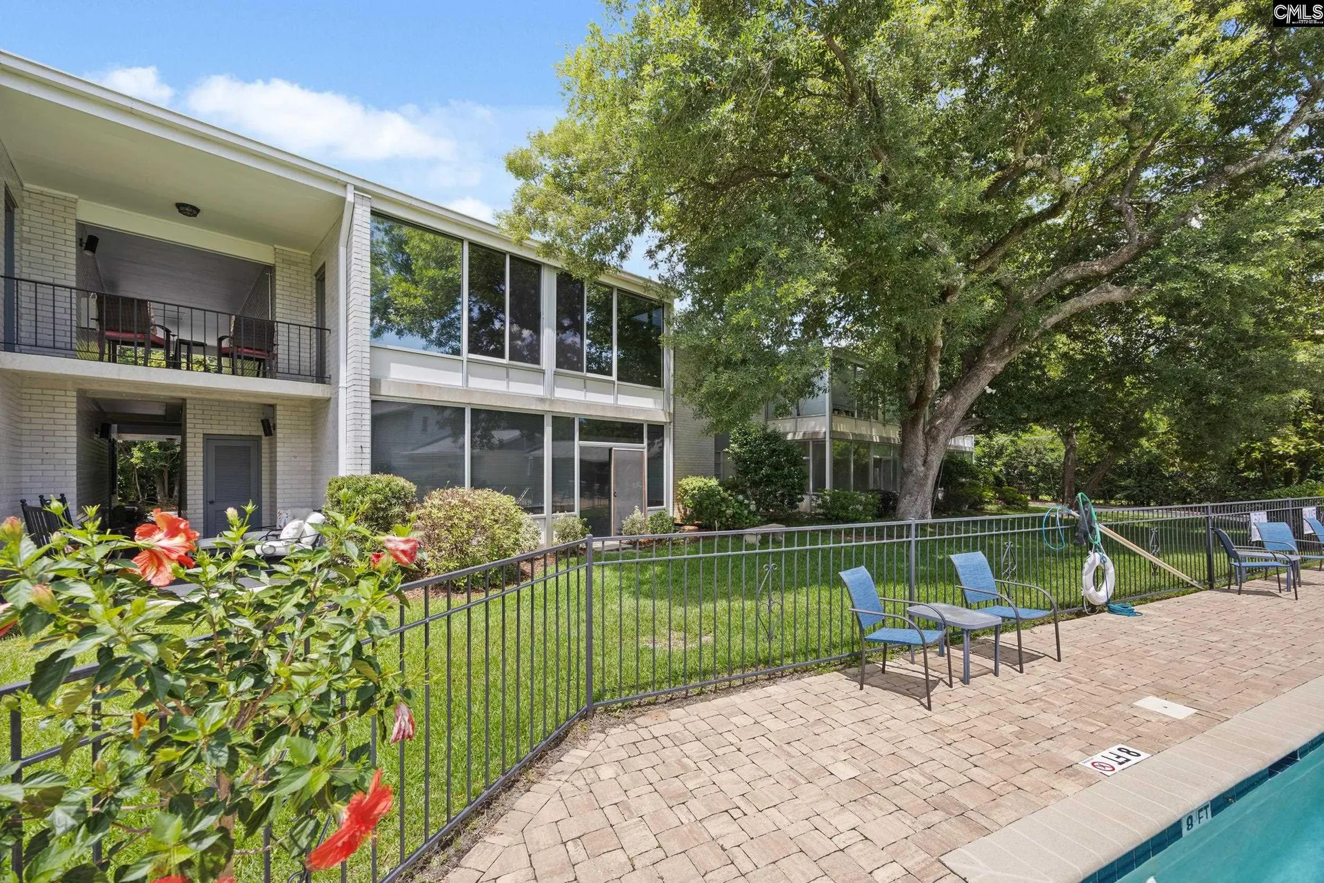 The Madison, Columbia Community