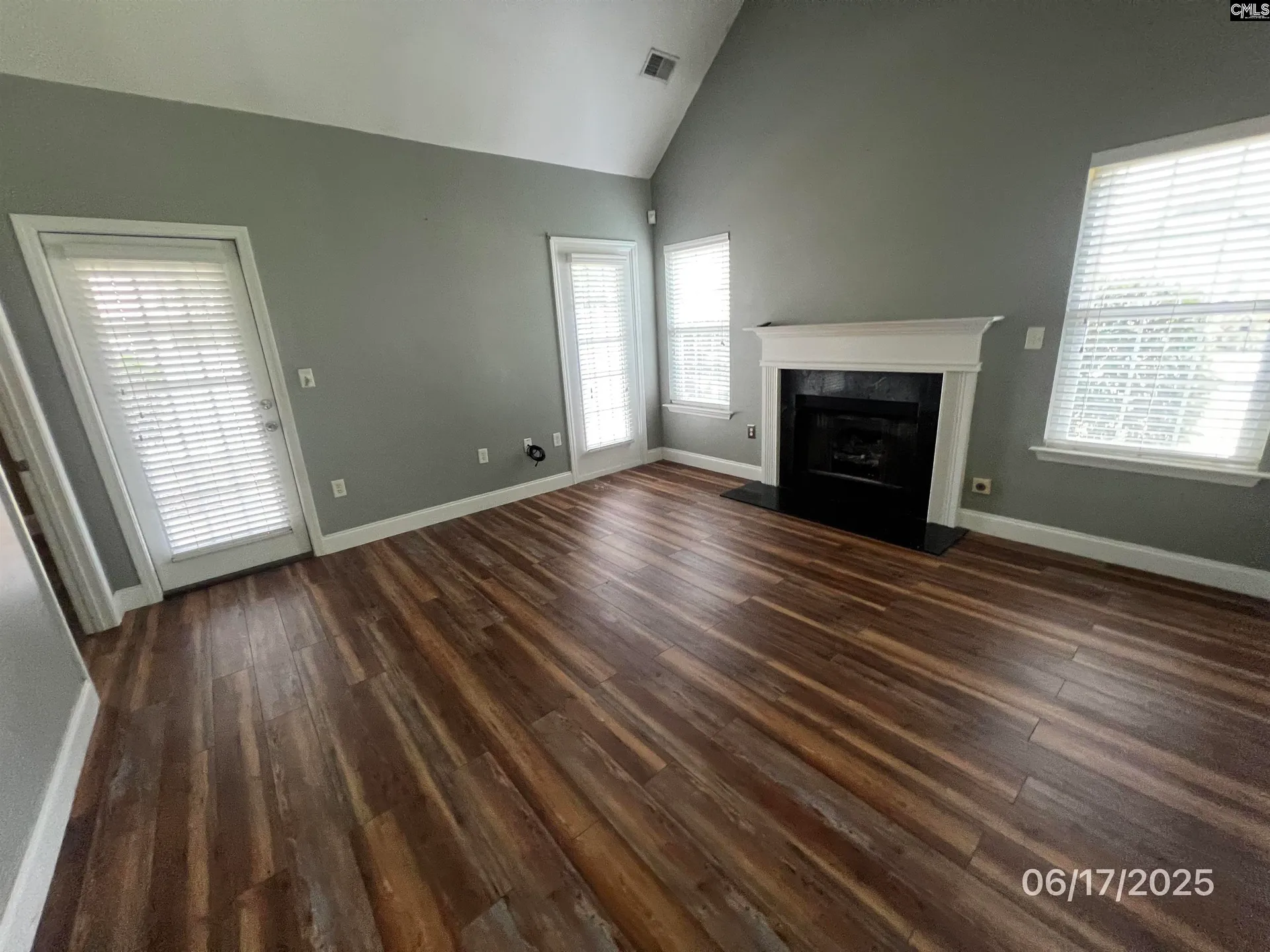 Property image 5 at 217 Summit Square, Columbia, SC 29229