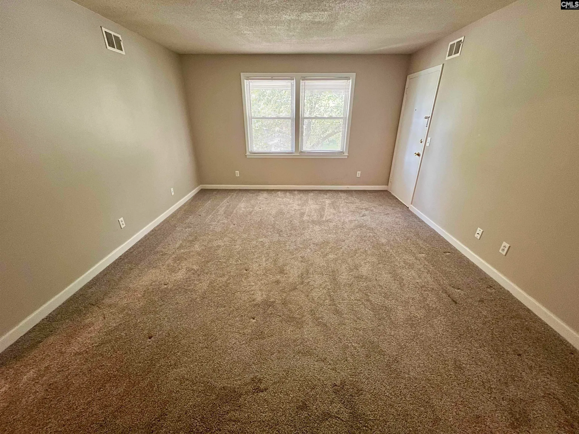 Property image 2 at 1706 Dalloz Road D, Columbia, SC 29204