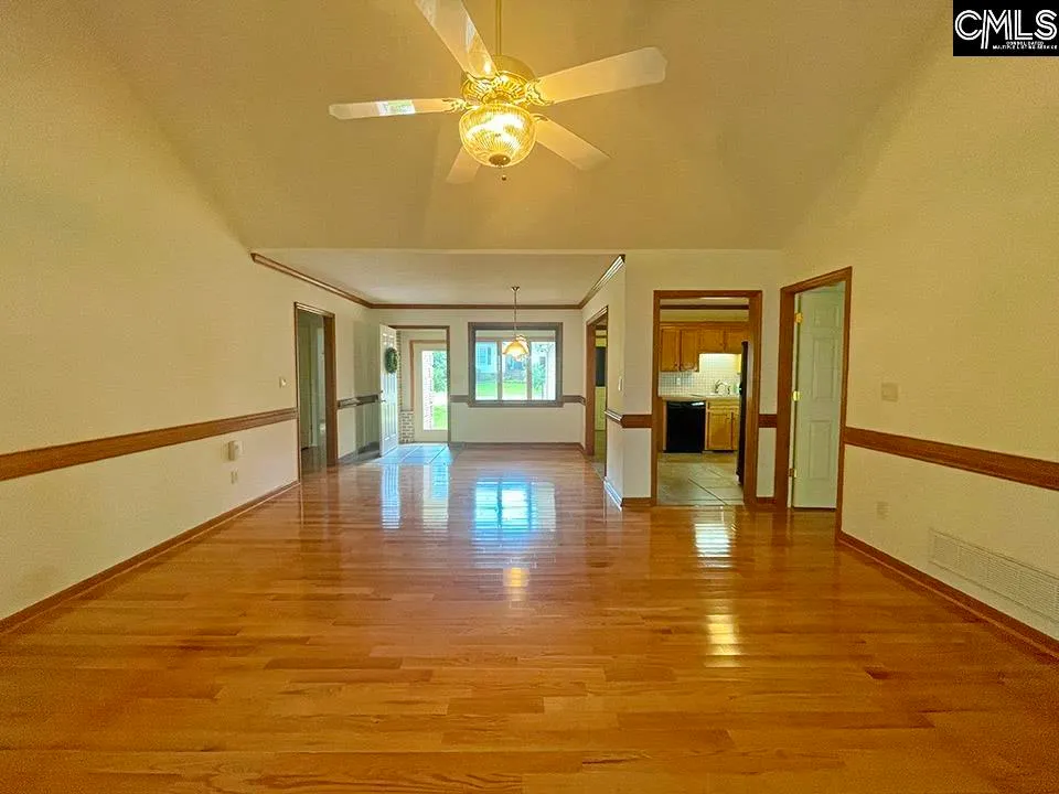 Property image 3 at 305 Willowood Parkway, Chapin, SC 29036