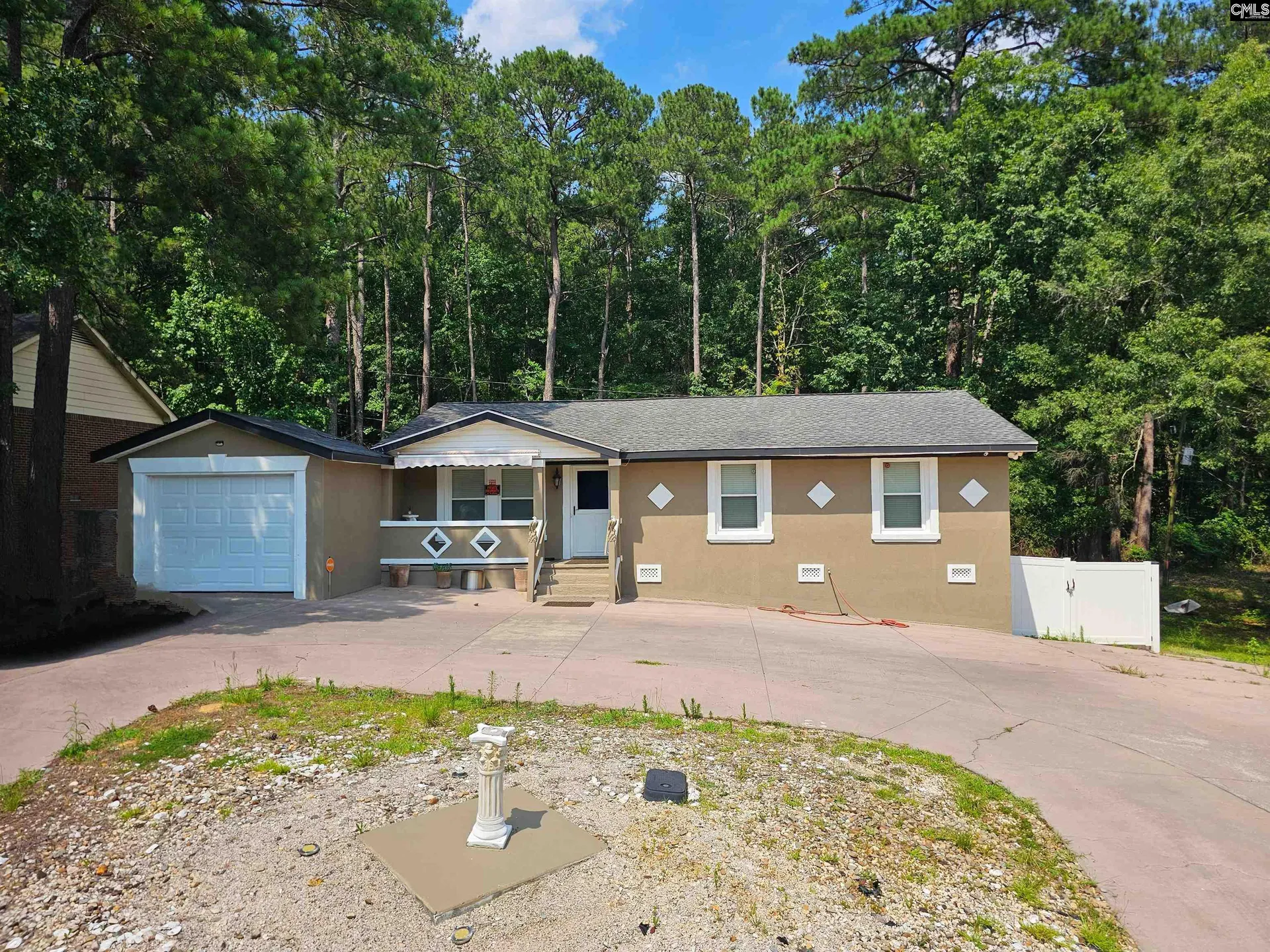 709 Meadowlake Drive