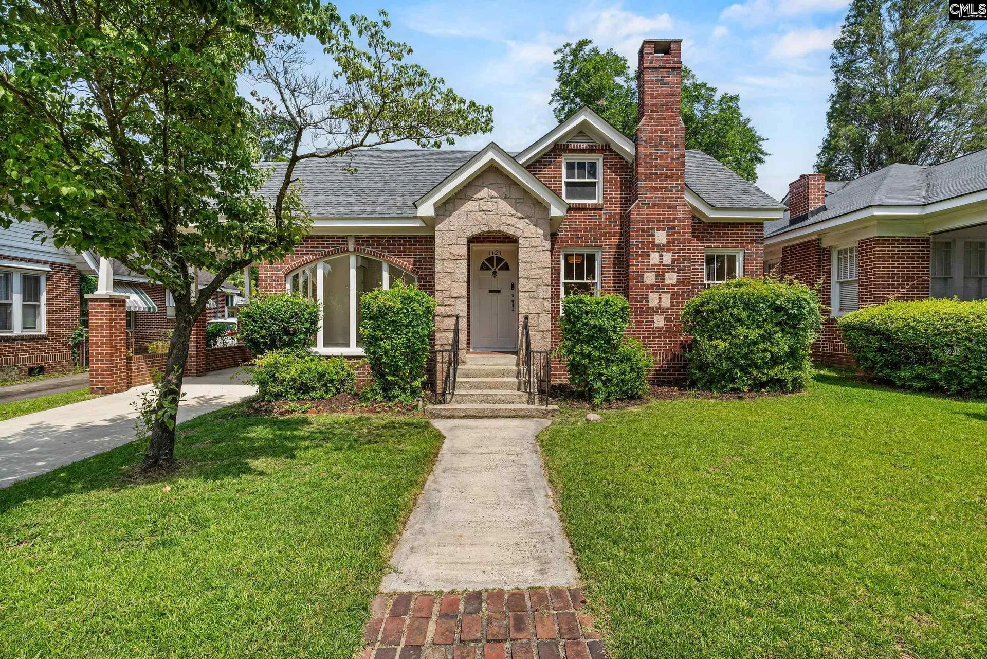 1121 Lancaster Street