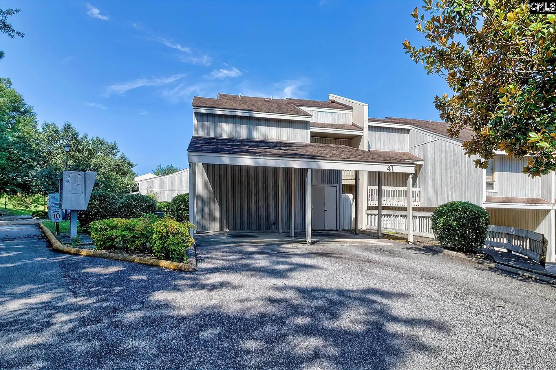 Property image 2 at 201 Maingate Drive 41, Columbia, SC 29223-5826