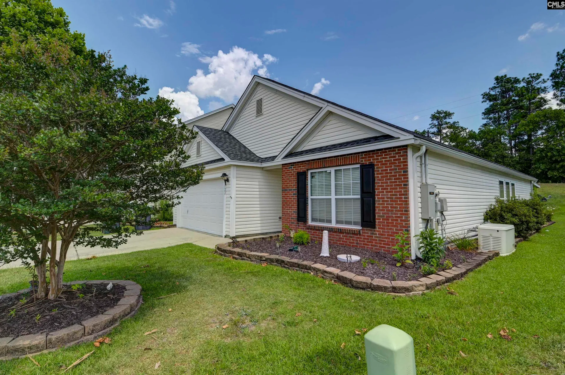 Cobbs Hill, Lexington Community