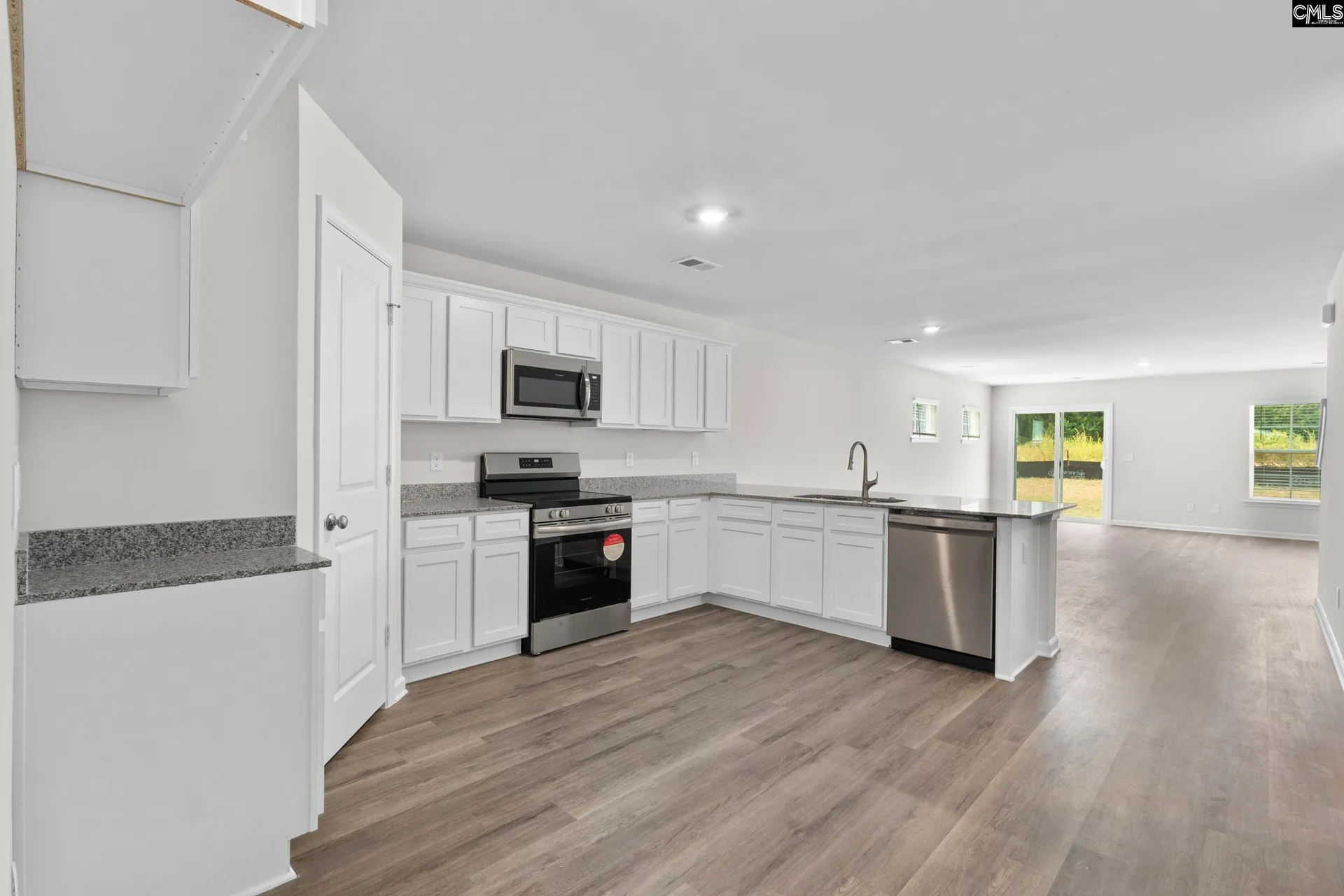 Property image 5 at 98 Harmon Road, Hopkins, SC 29061