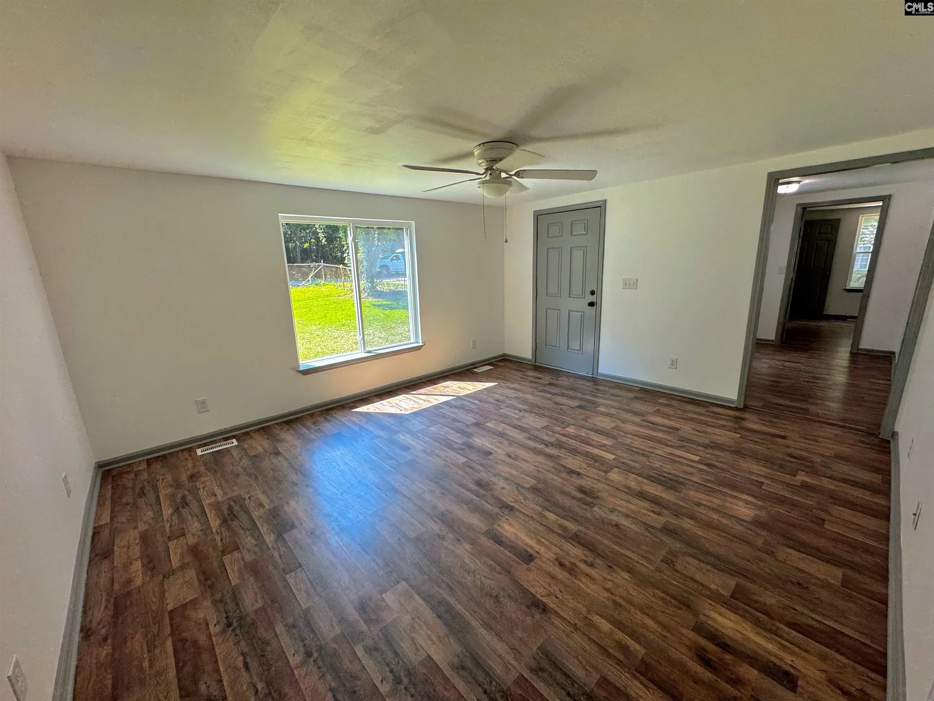 Property image 3 at 7137 Frost Avenue, Columbia, SC 29203