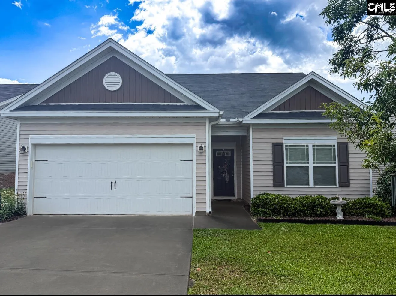 Whispering Glen, Chapin Community