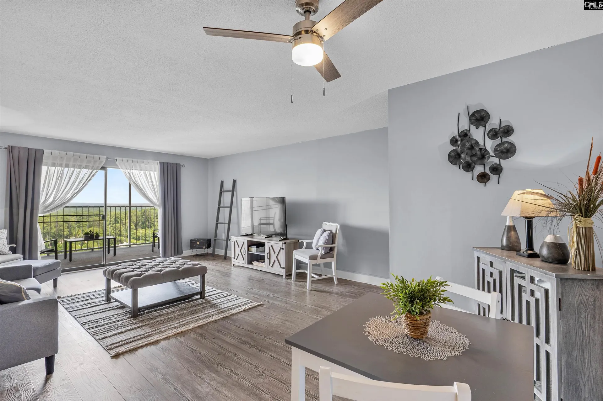 1825 Saint Julian Place 15g