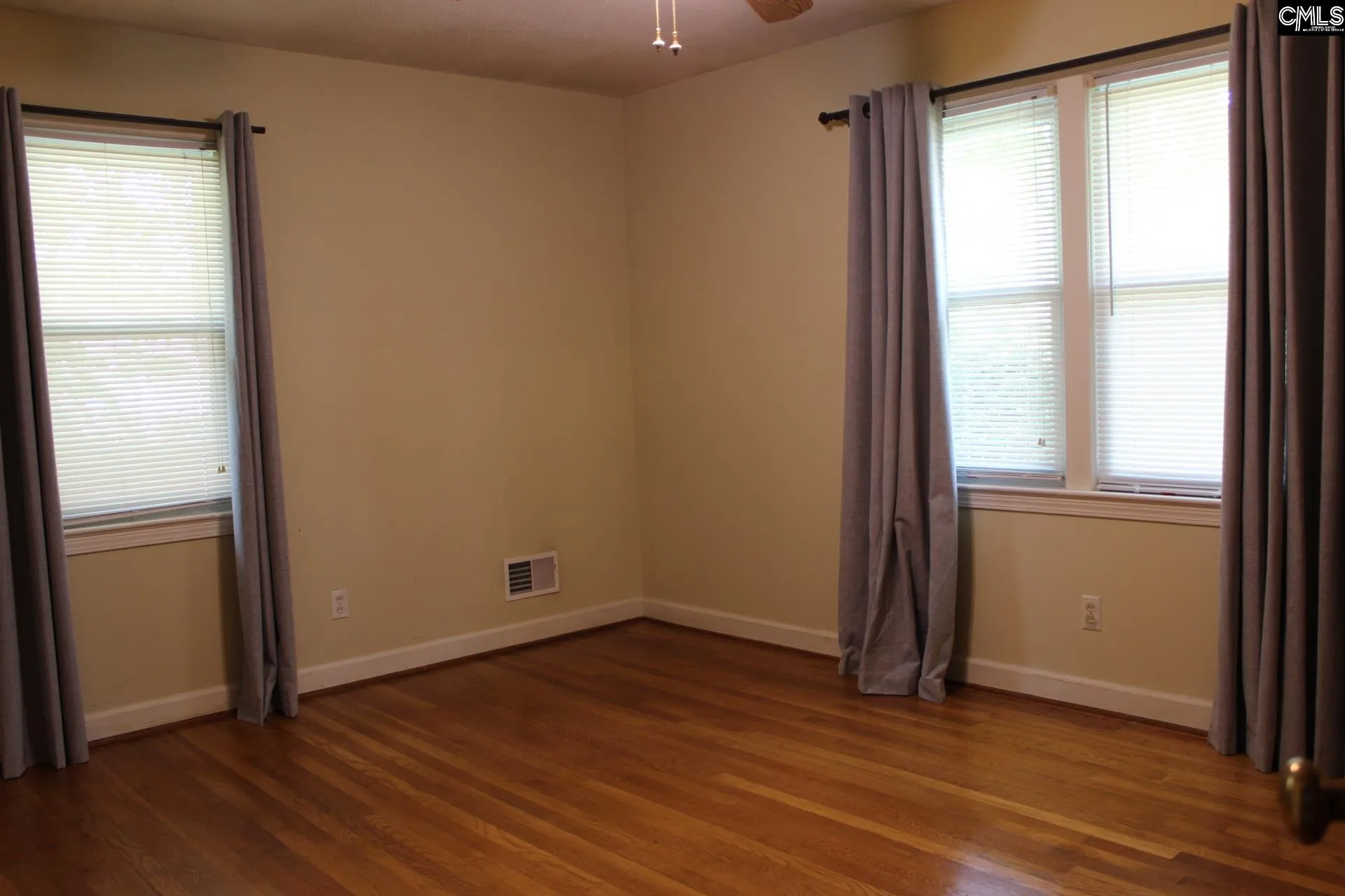Property image 3 at 130 Pecan Lane, Cayce, SC 29033