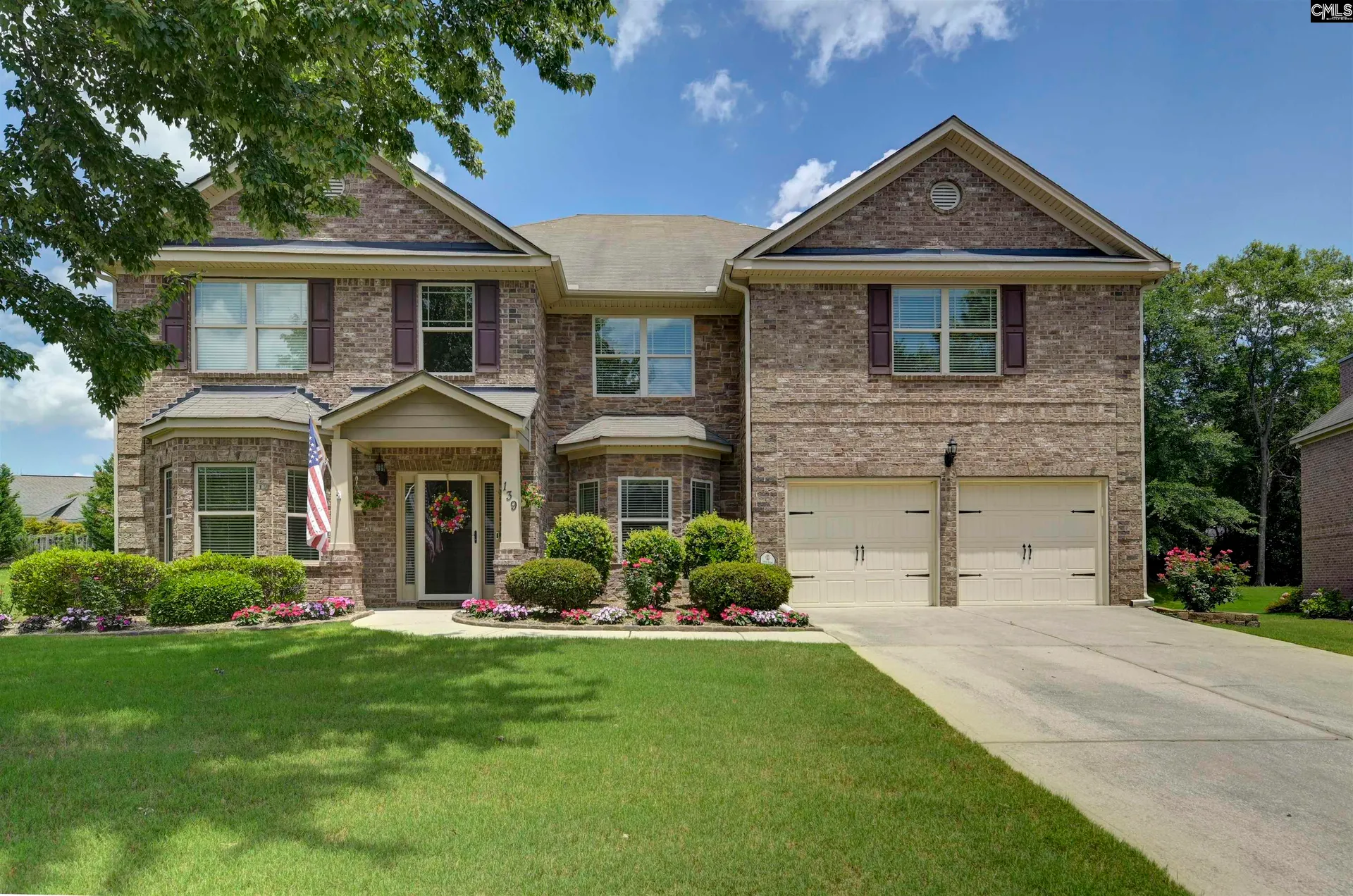 Brookshire Estates, Lexington Community
