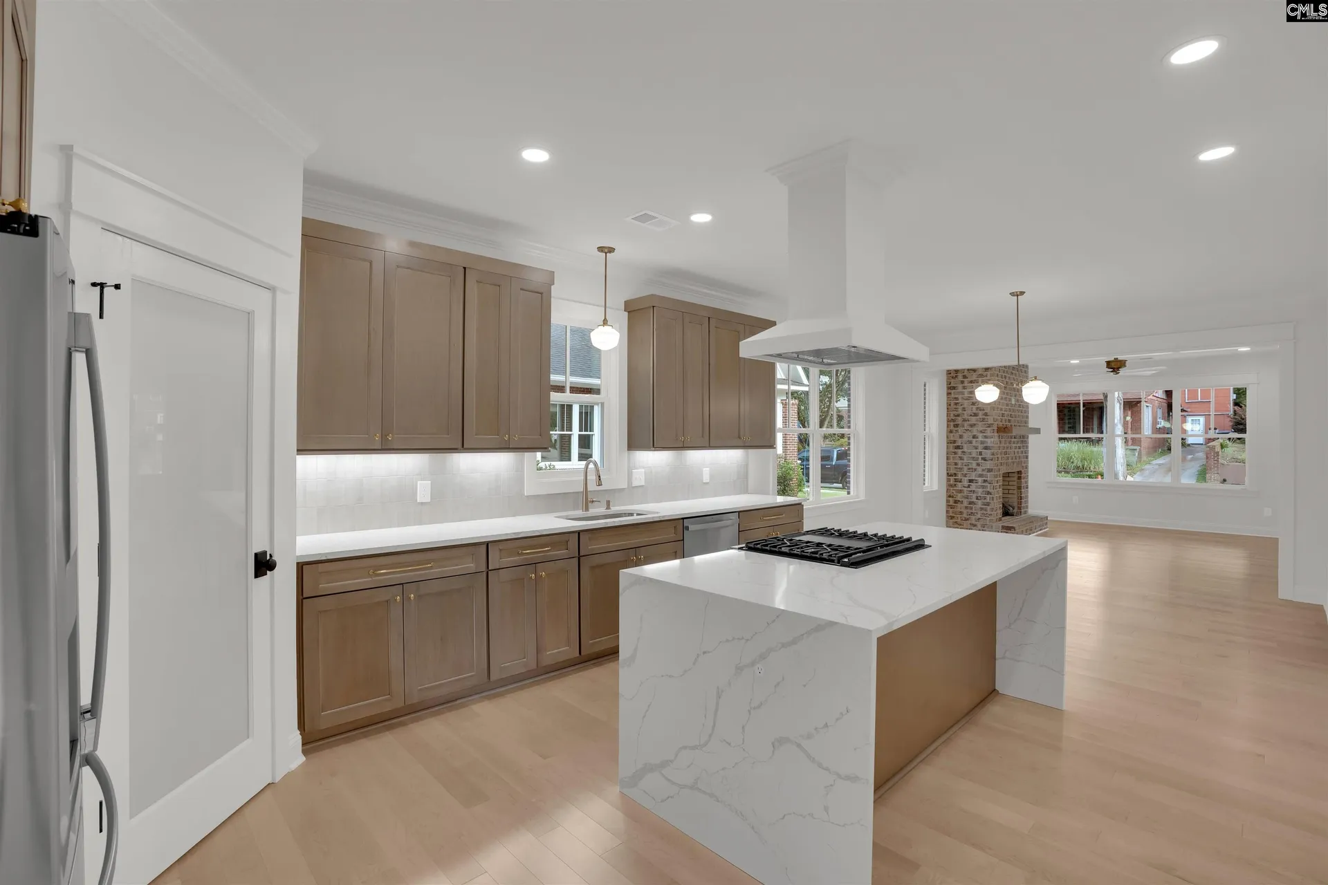 Property image 5 at 1020 W Confederate Avenue, Columbia, SC 29201
