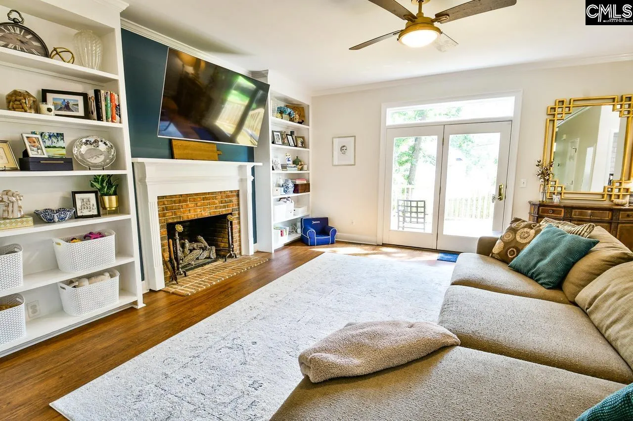 Property image 2 at 6108 Hampton Leas Lane, Columbia, SC 29209-1945