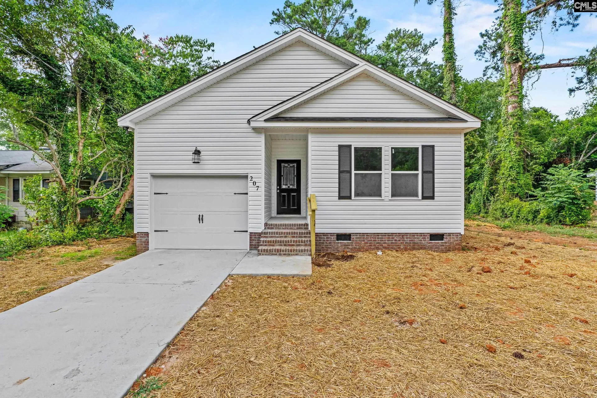 207 Pineneedle Road
