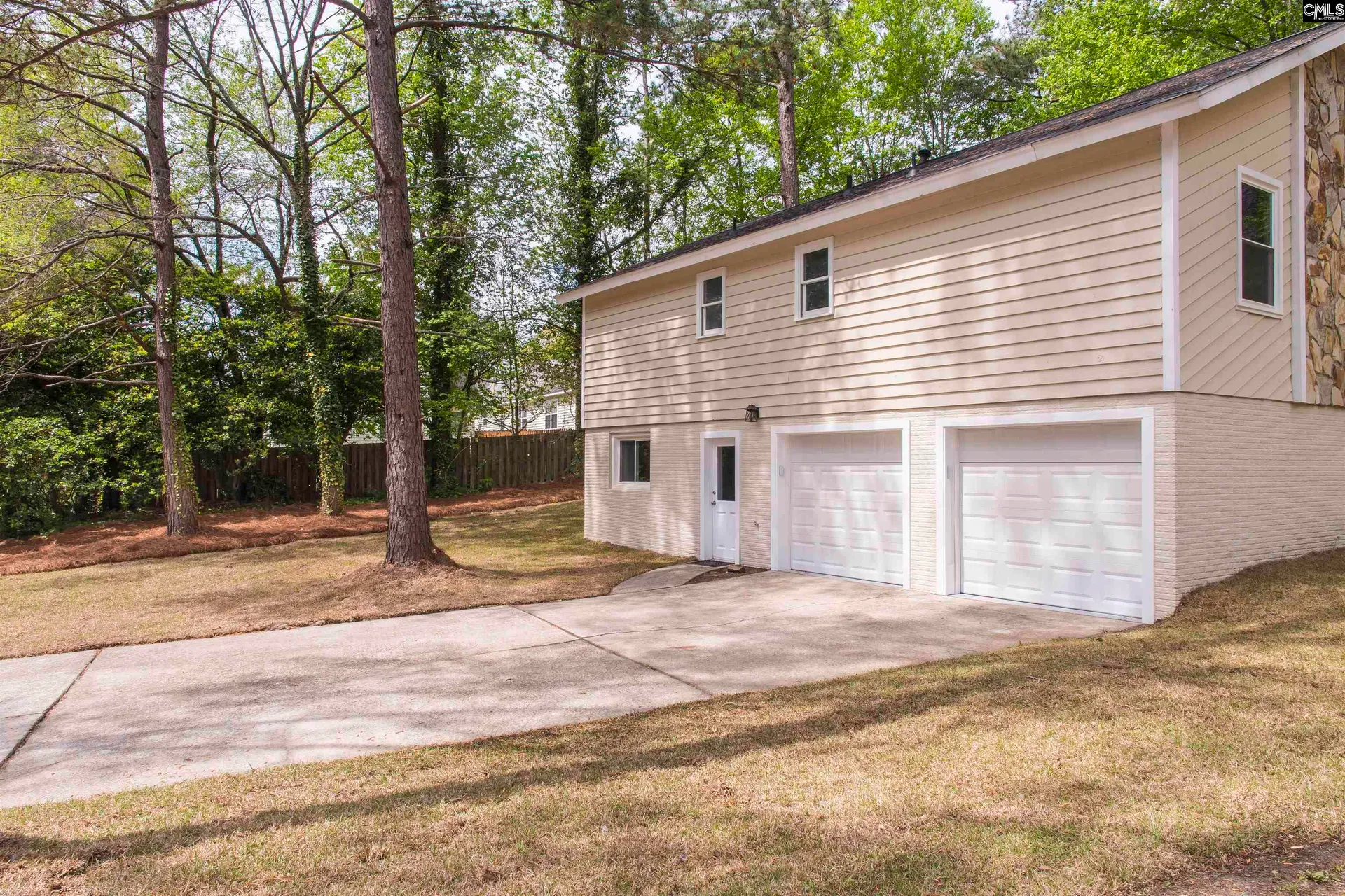 Property image 5 at 17 Sweet Branch Court, Columbia, SC 29212