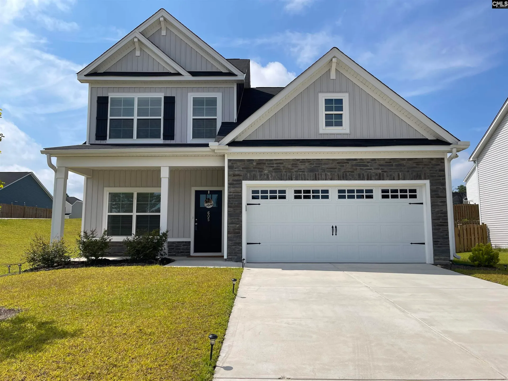 Nightingale Hill, Lexington Community