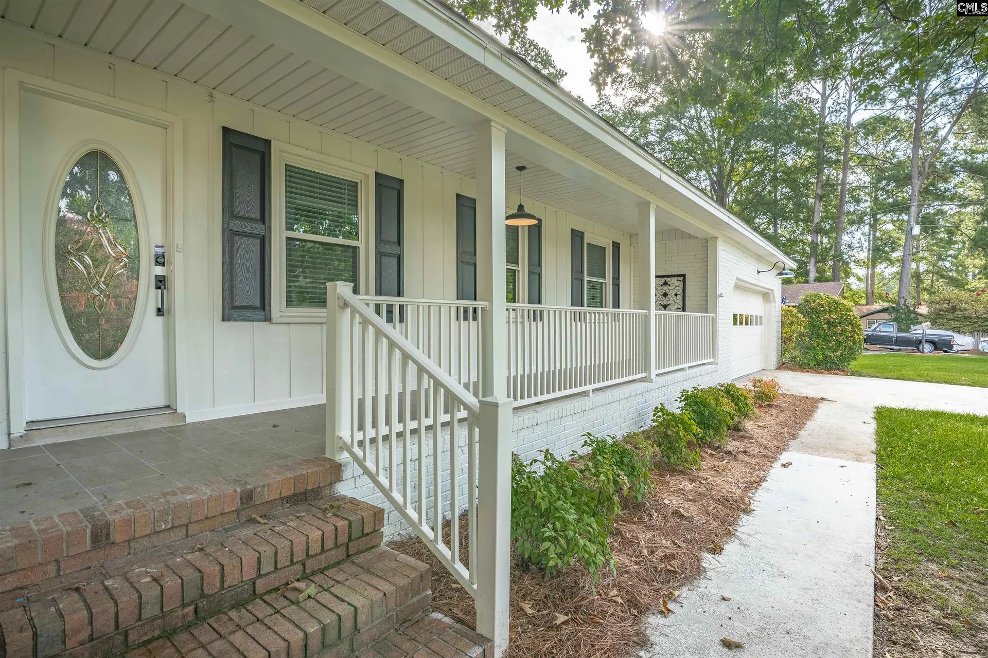 Property image 2 at 112 Lyndhurst Court, Columbia, SC 29212