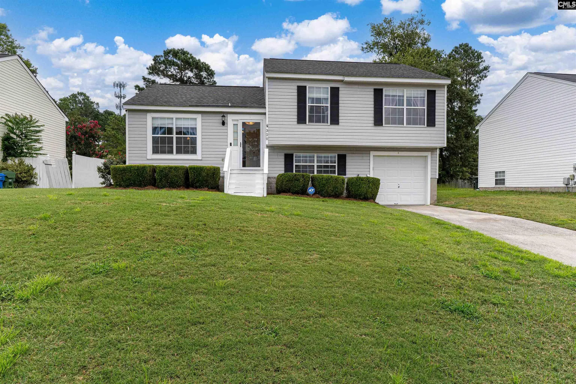 320 Oakbrook Village Road