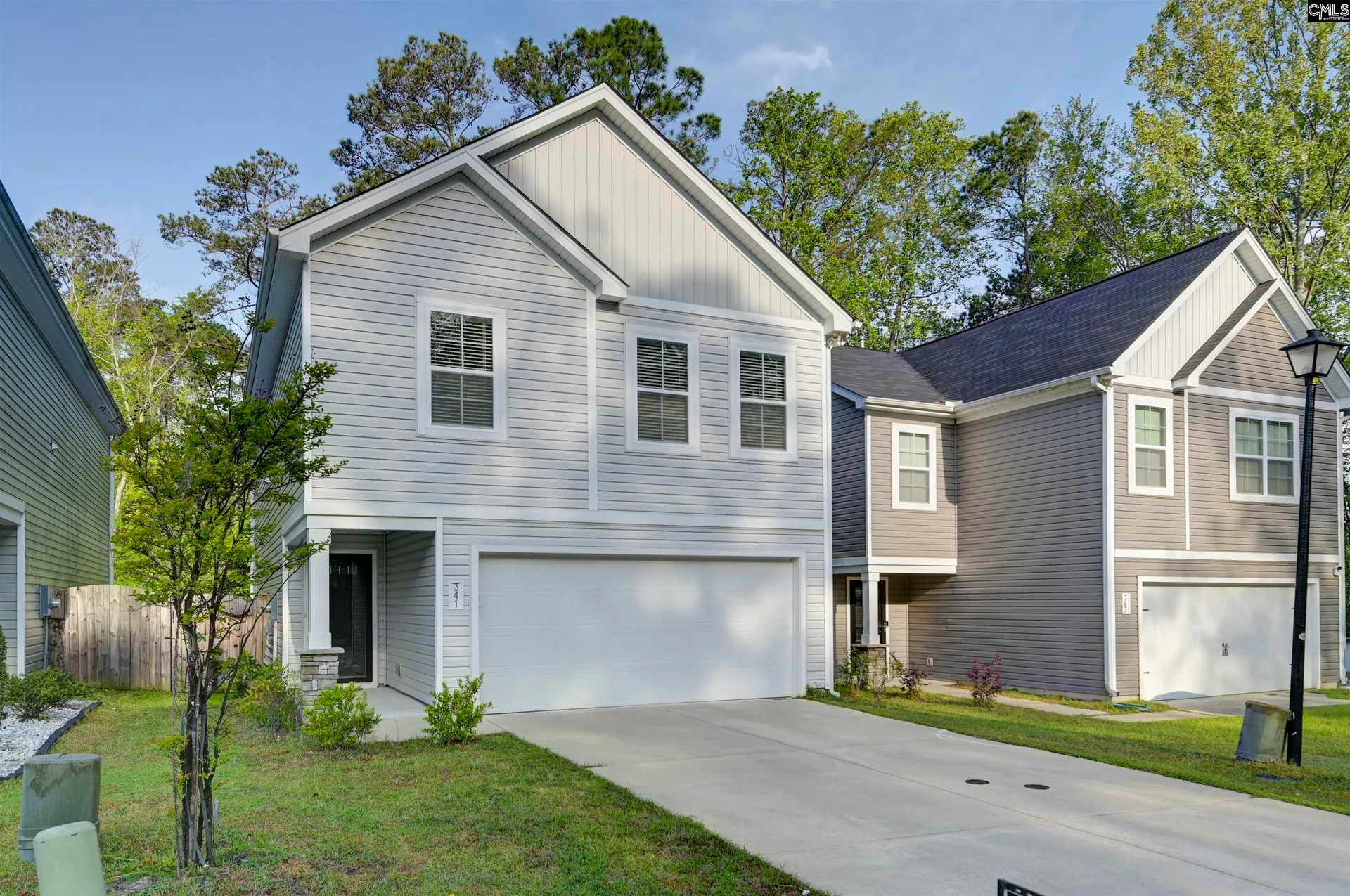 Alden Glen, Columbia Community