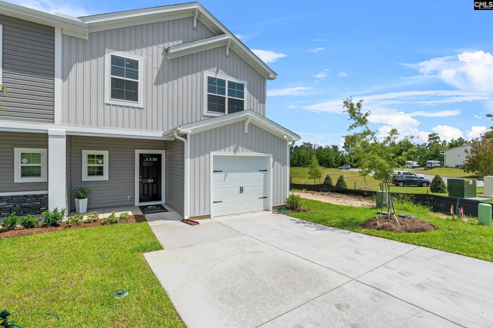 266 South Lake Court 9a
