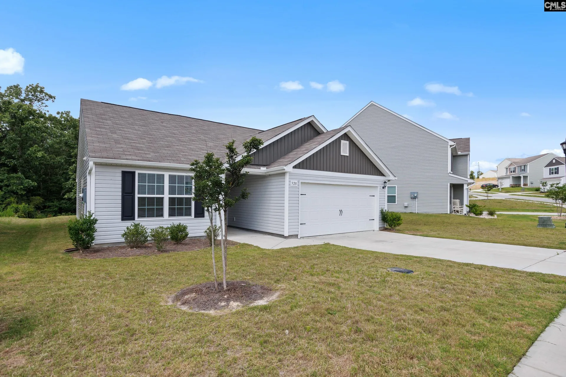 320 Sundew Road