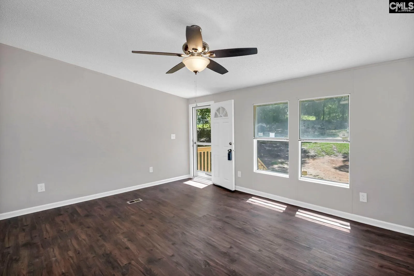 Property image 4 at 202 W Elon Court, Hopkins, SC 29061