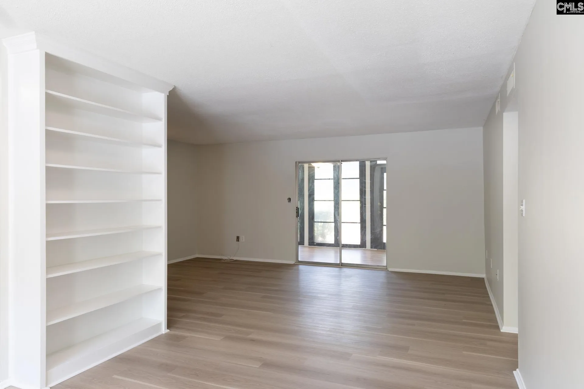 Property image 5 at 1100 Skyland L5, Columbia, SC 29210