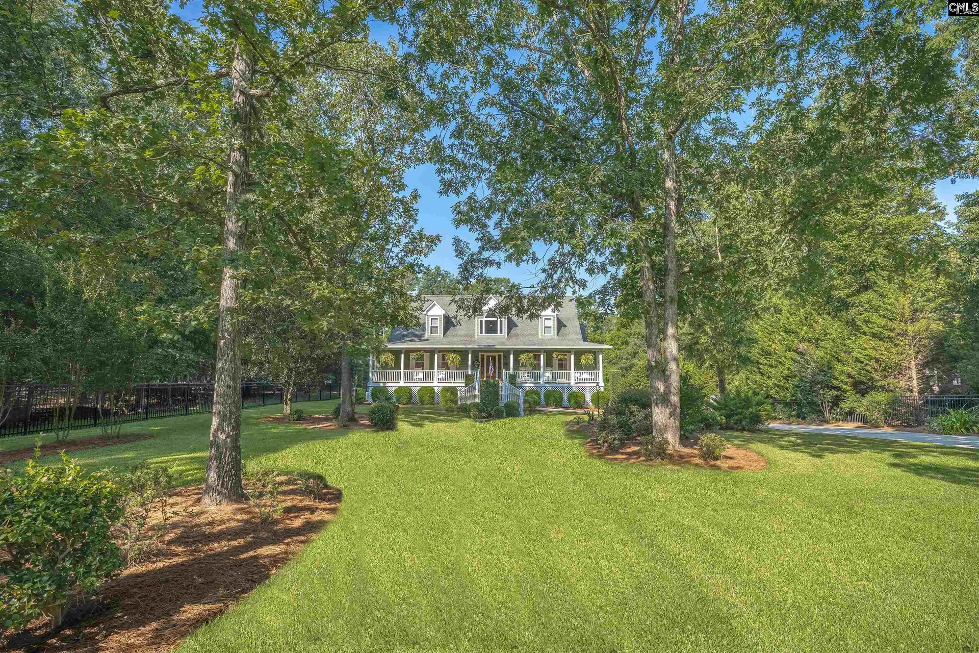 George Estates, Leesville Community