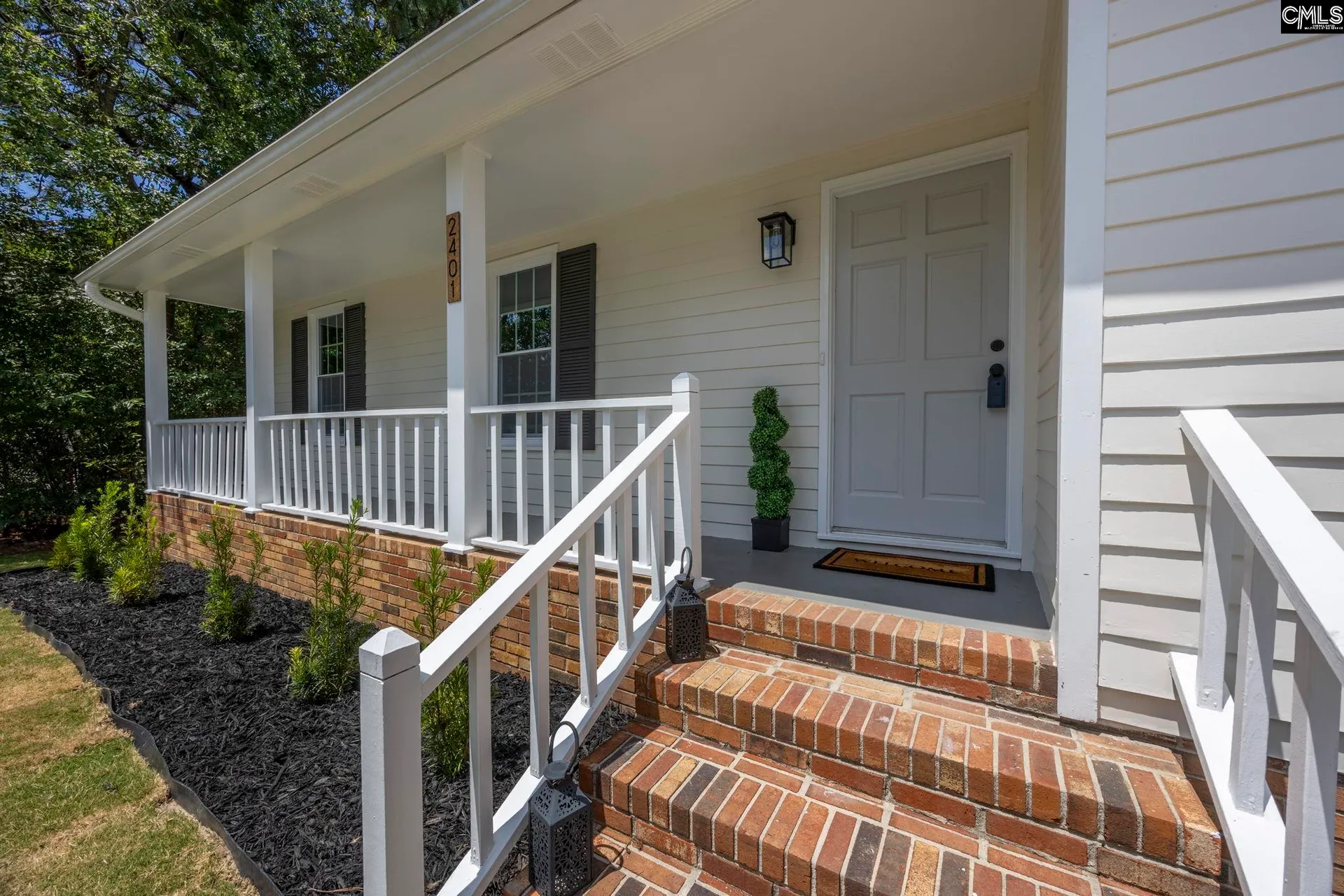 Property image 3 at 2401 Breezewood Road, Cayce, SC 29033