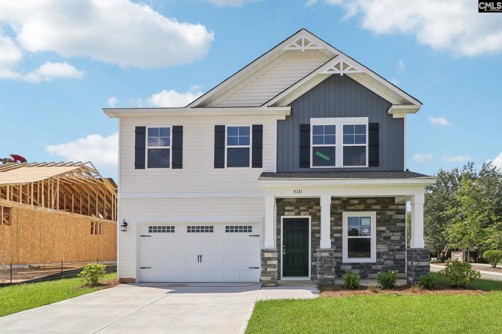 Peachtree Hills, Lexington Community