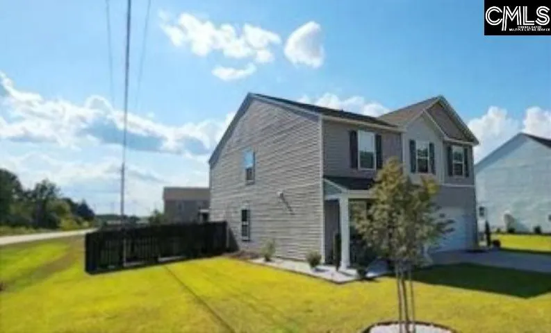 Property image 3 at 210 Carriagebrook Circle, Camden, SC 29020