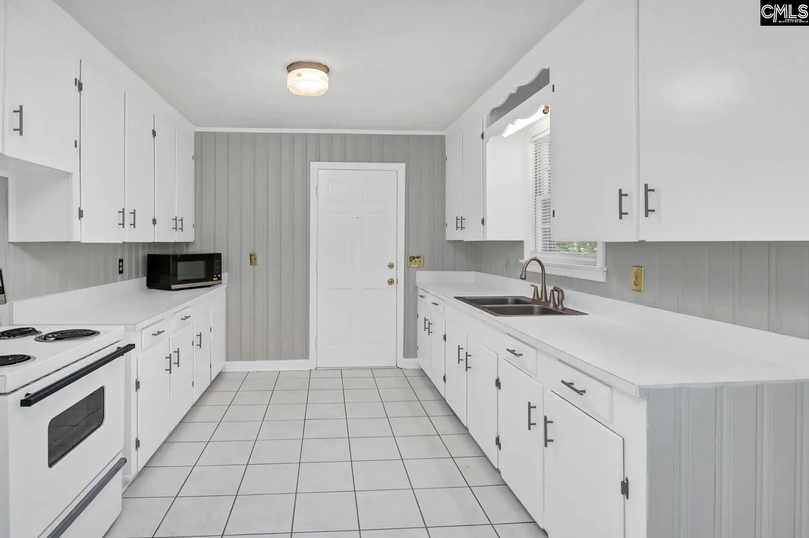 Property image 3 at 3500 Beverly Drive, Columbia, SC 29204