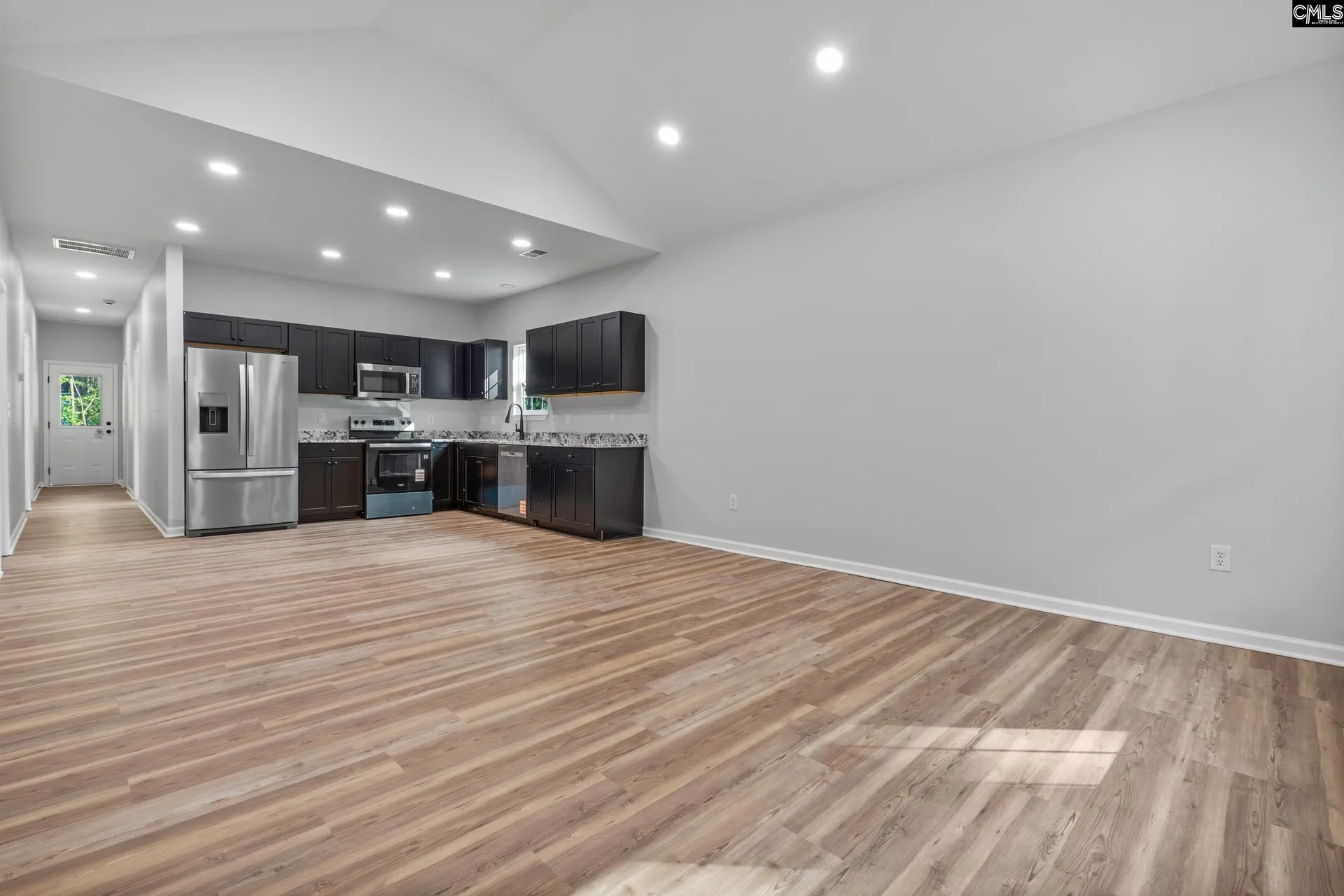 Property image 4 at 1121 Chartel Circle, Columbia, SC 29203