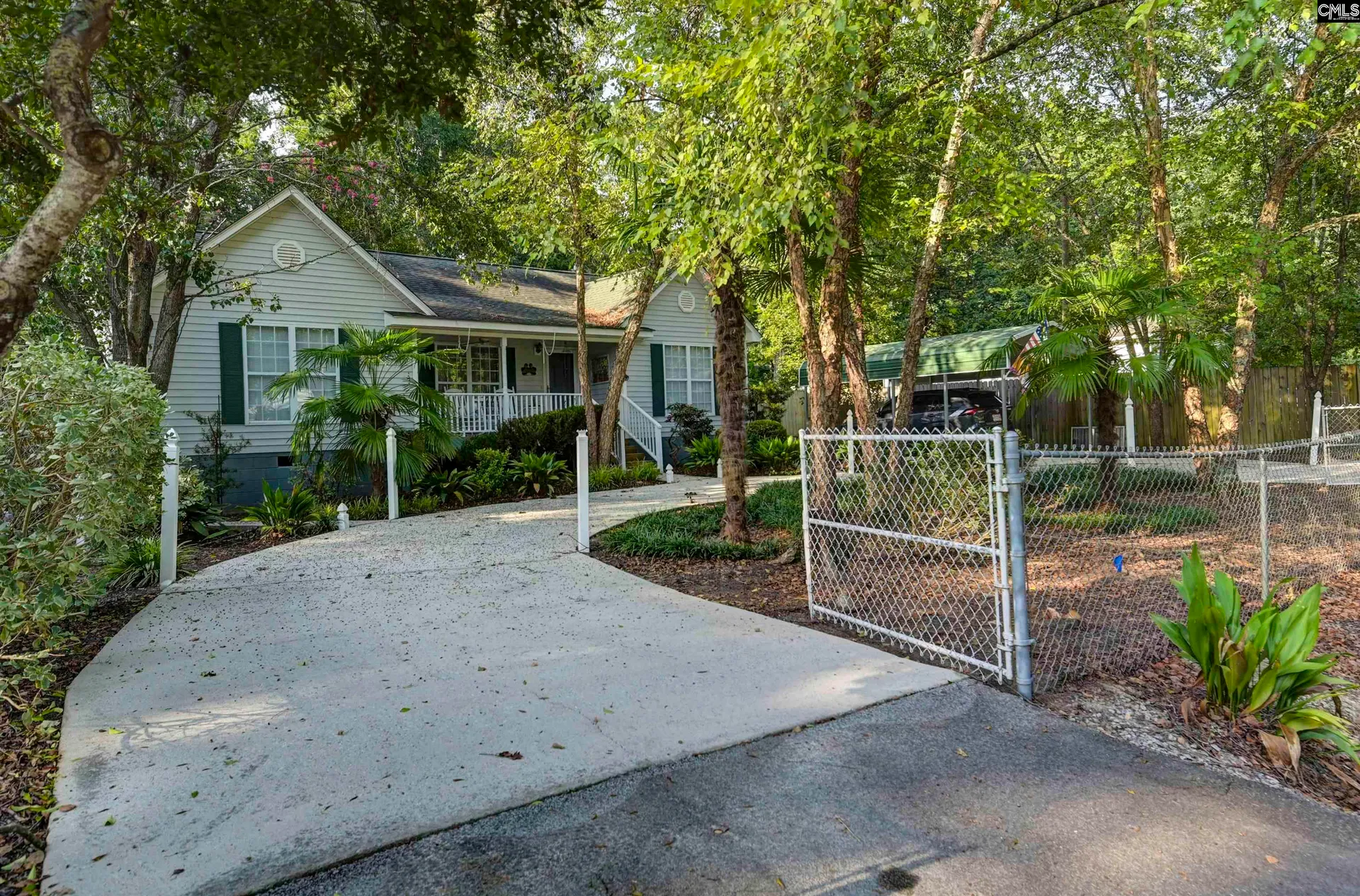 Property image 2 at 513 Newberry Drive, Chapin, SC 29036