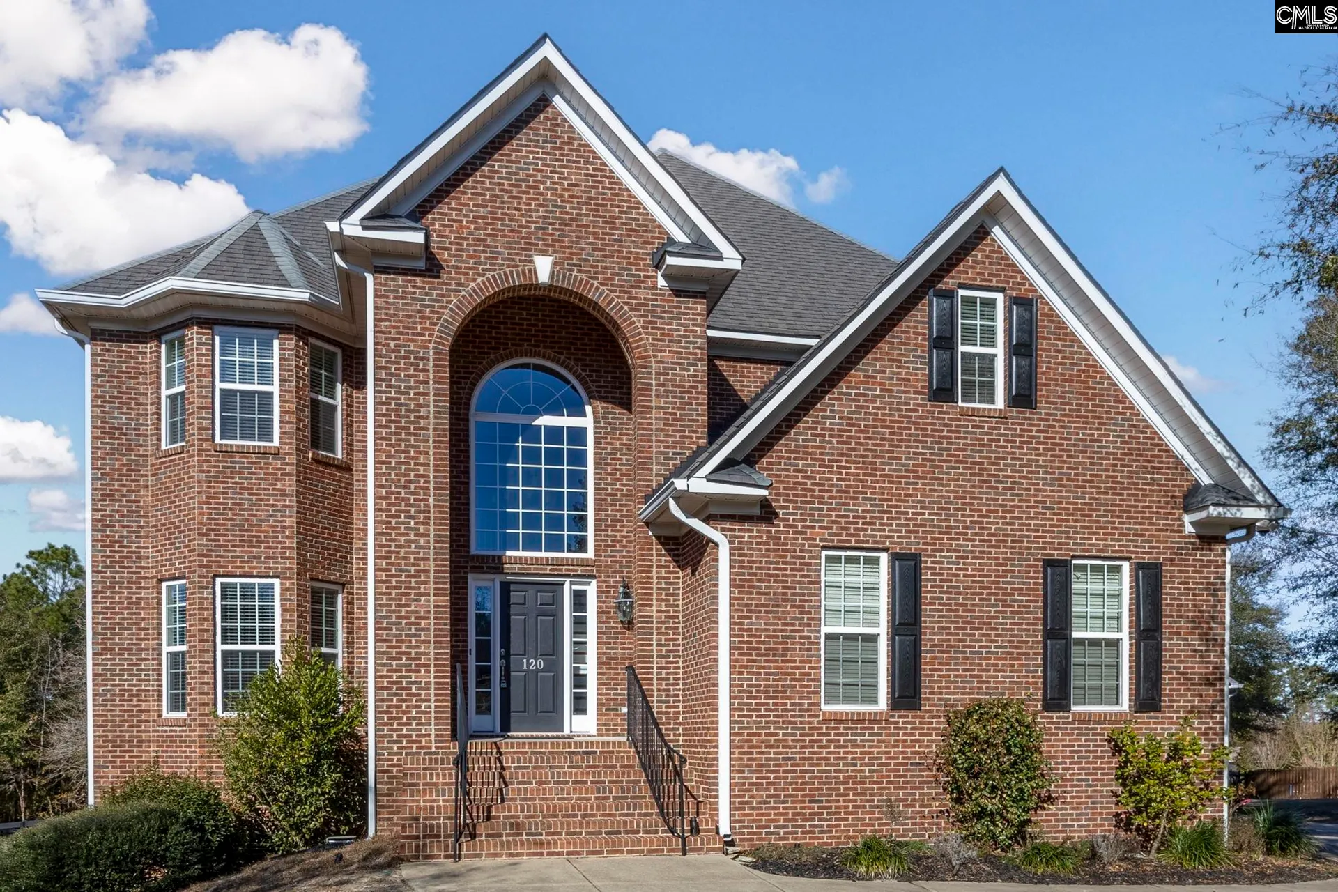 120 Pinehurst Court