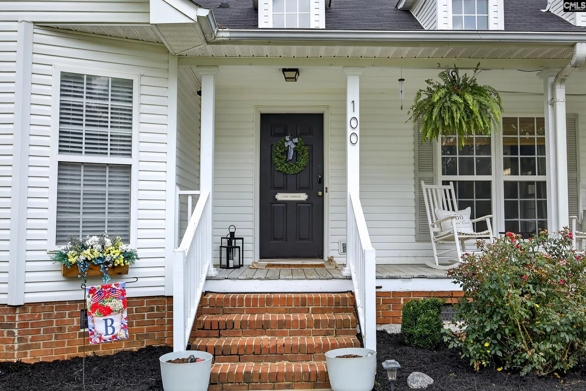 100 Bryars Court