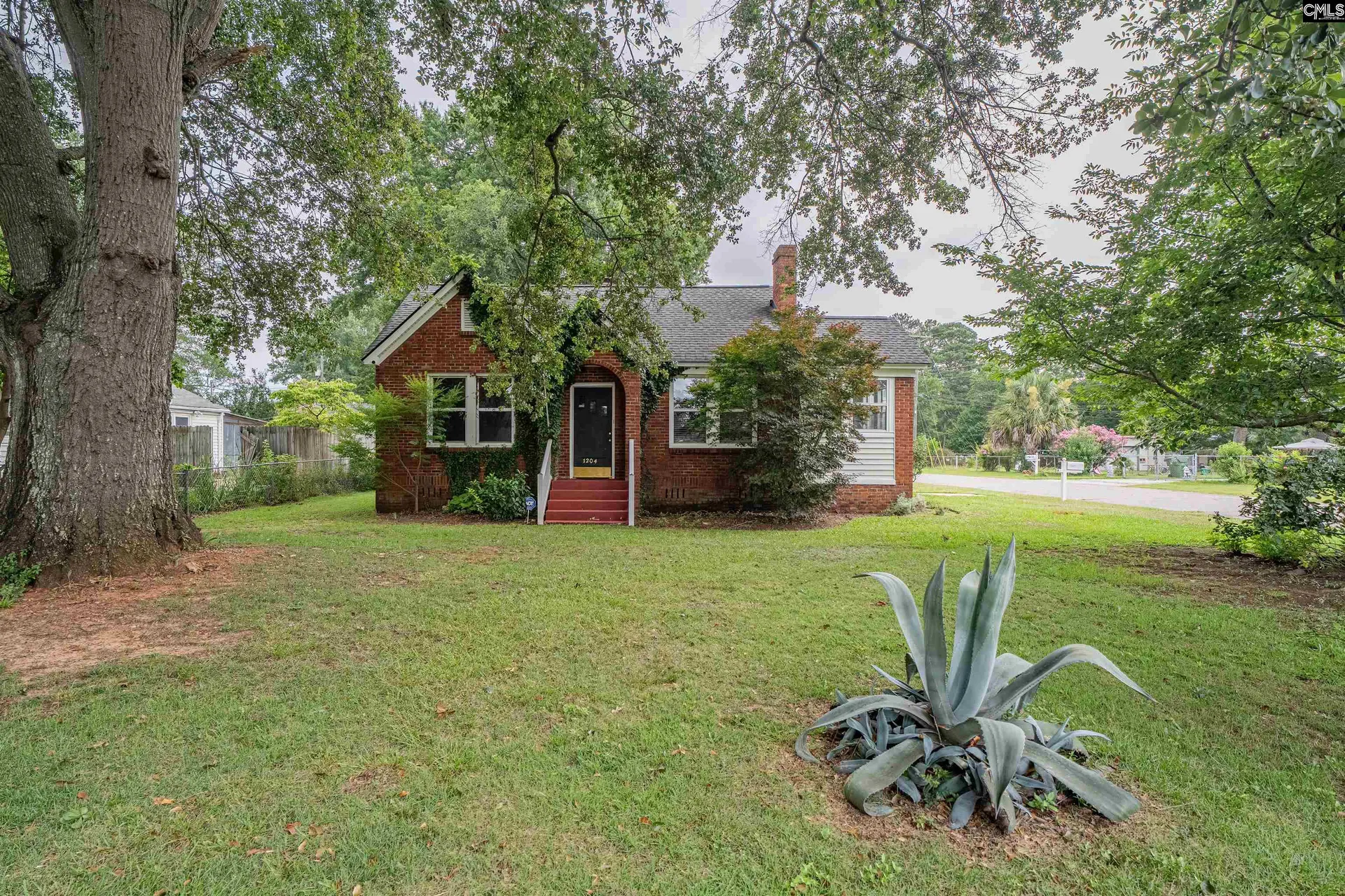 Huffman Heights, Columbia Community