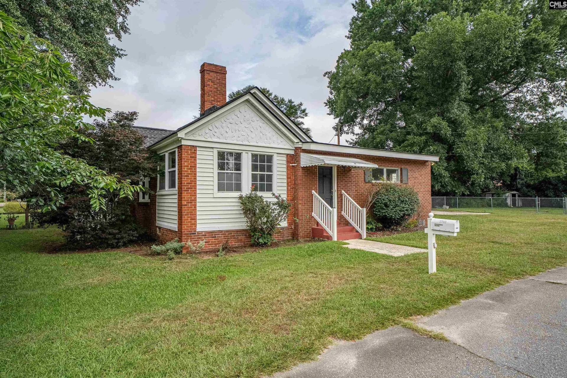 Property image 4 at 1204 Greenville Circle, Columbia, SC 29210