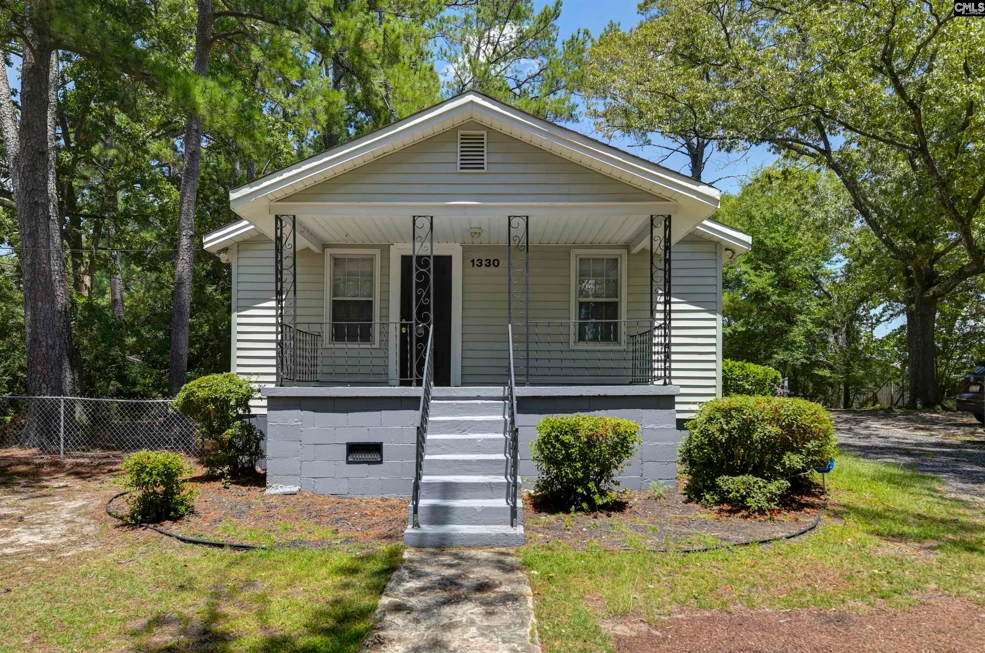 1330 Kingston Road