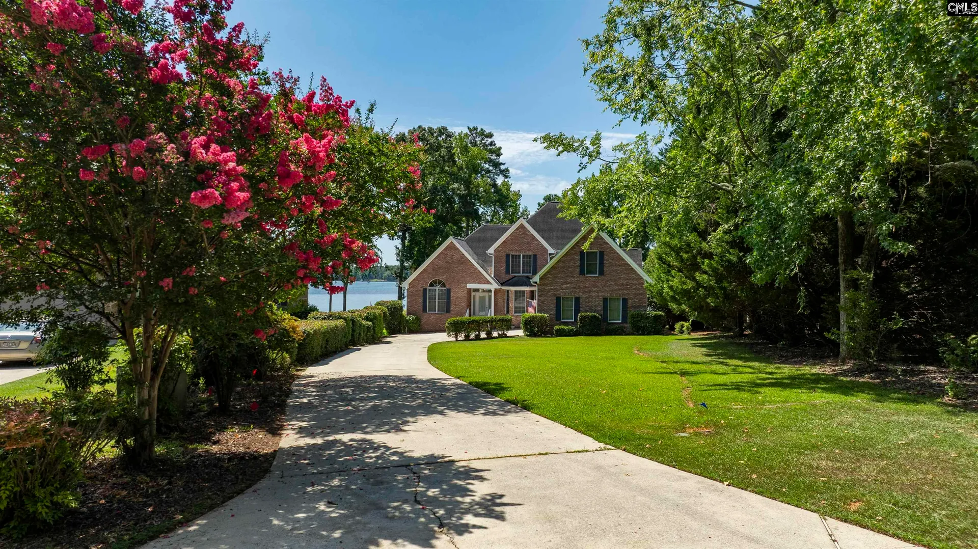 230 Middleton Place