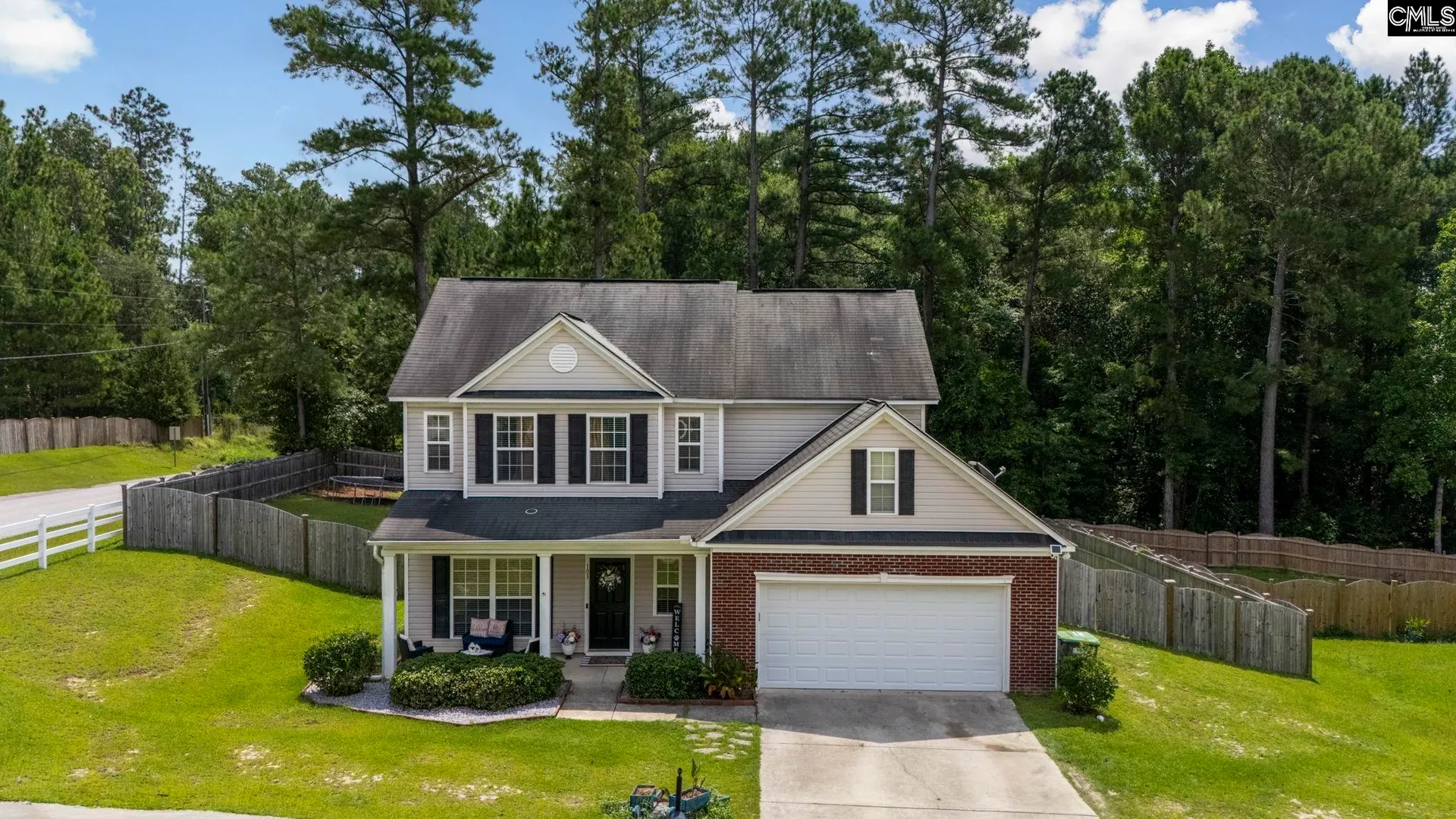 Baneberry Place, Lexington Community