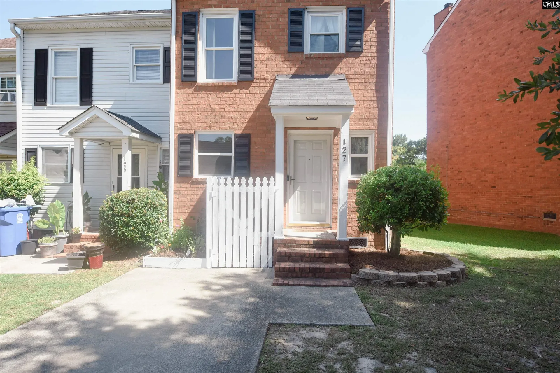 127 Village Walk