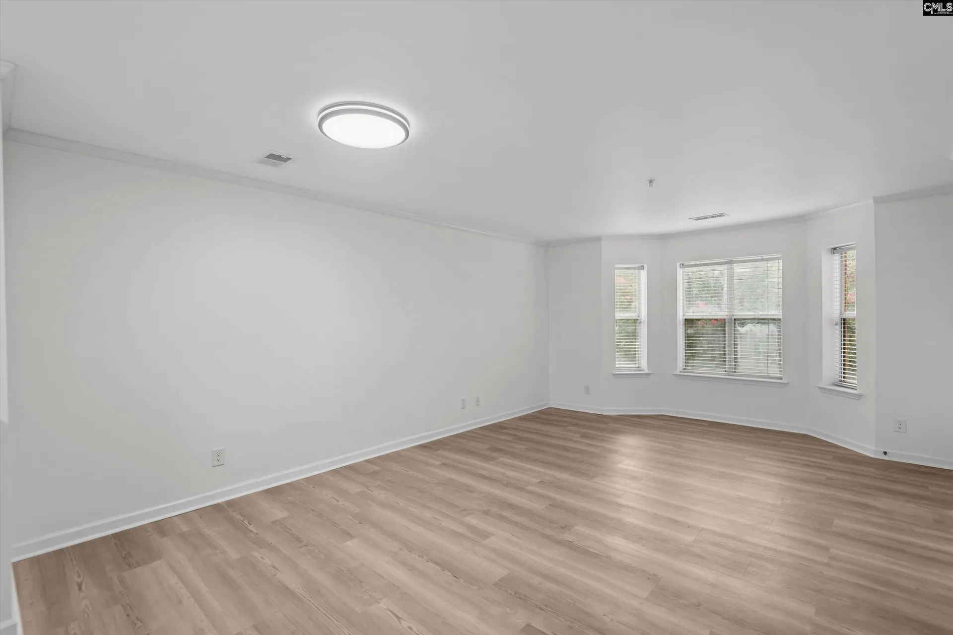 Property image 2 at 900 Taylor Street 210, Columbia, SC 29201