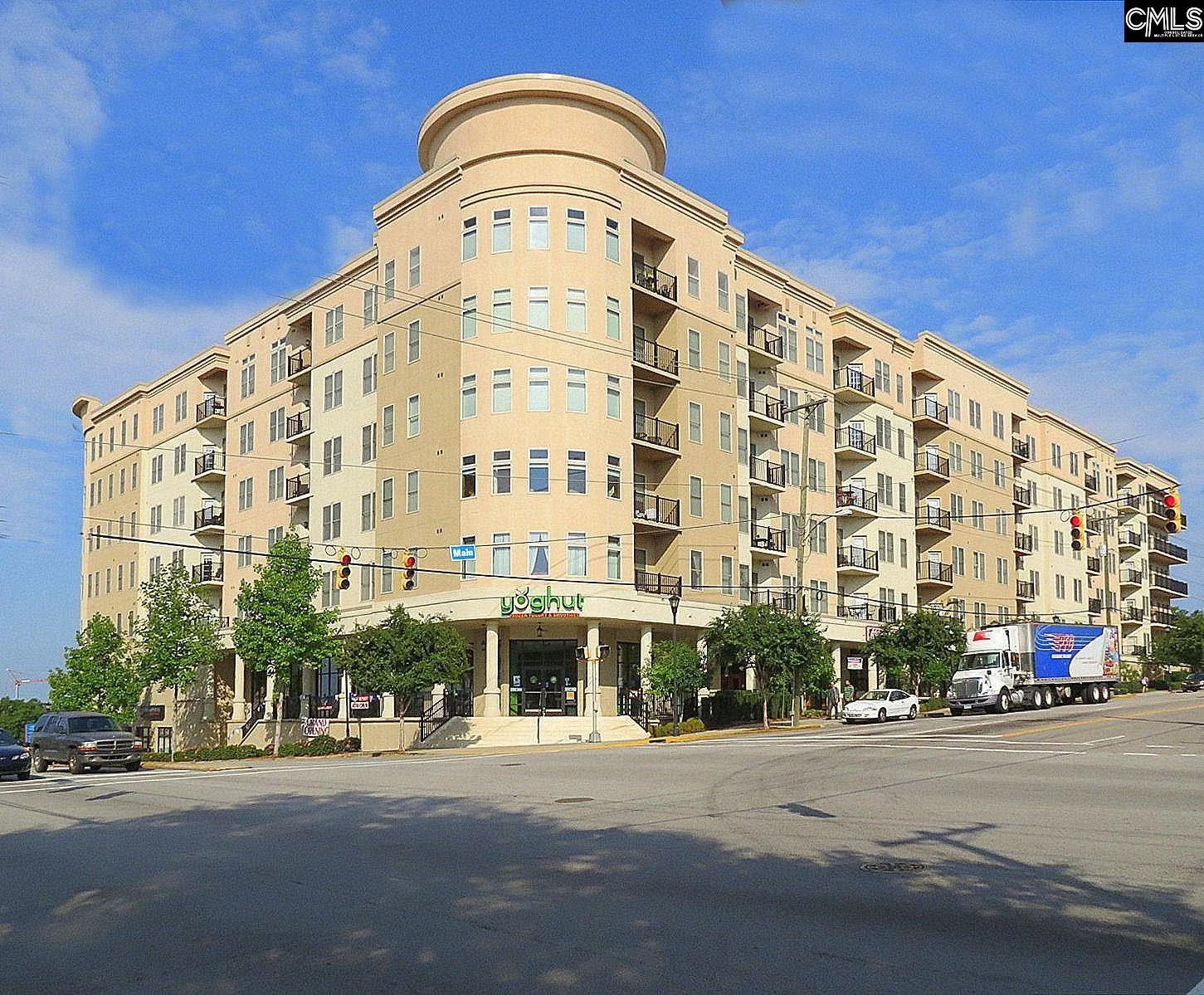 Adesso, Columbia Community